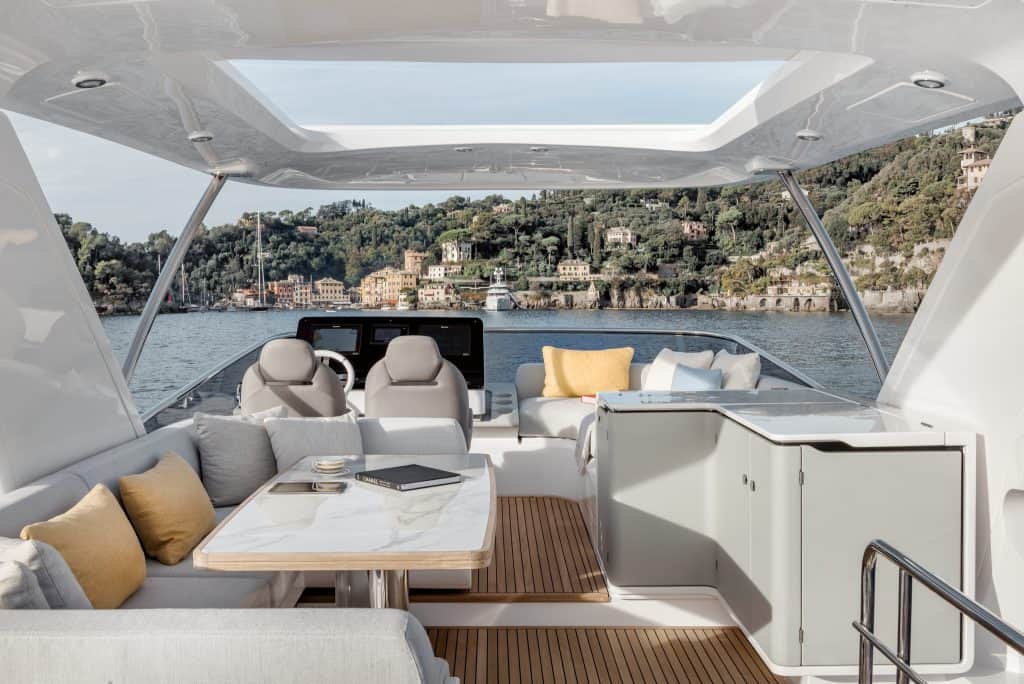 Azimut Fly 60 — photo 7