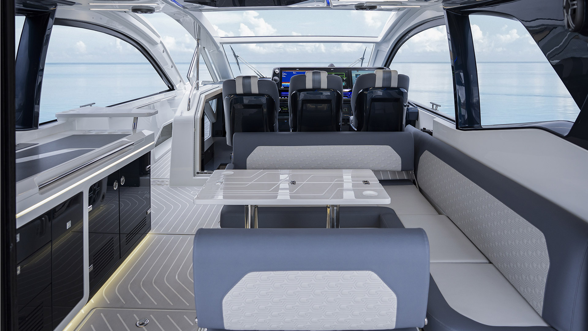 Galeon 435 GTI — photo 9