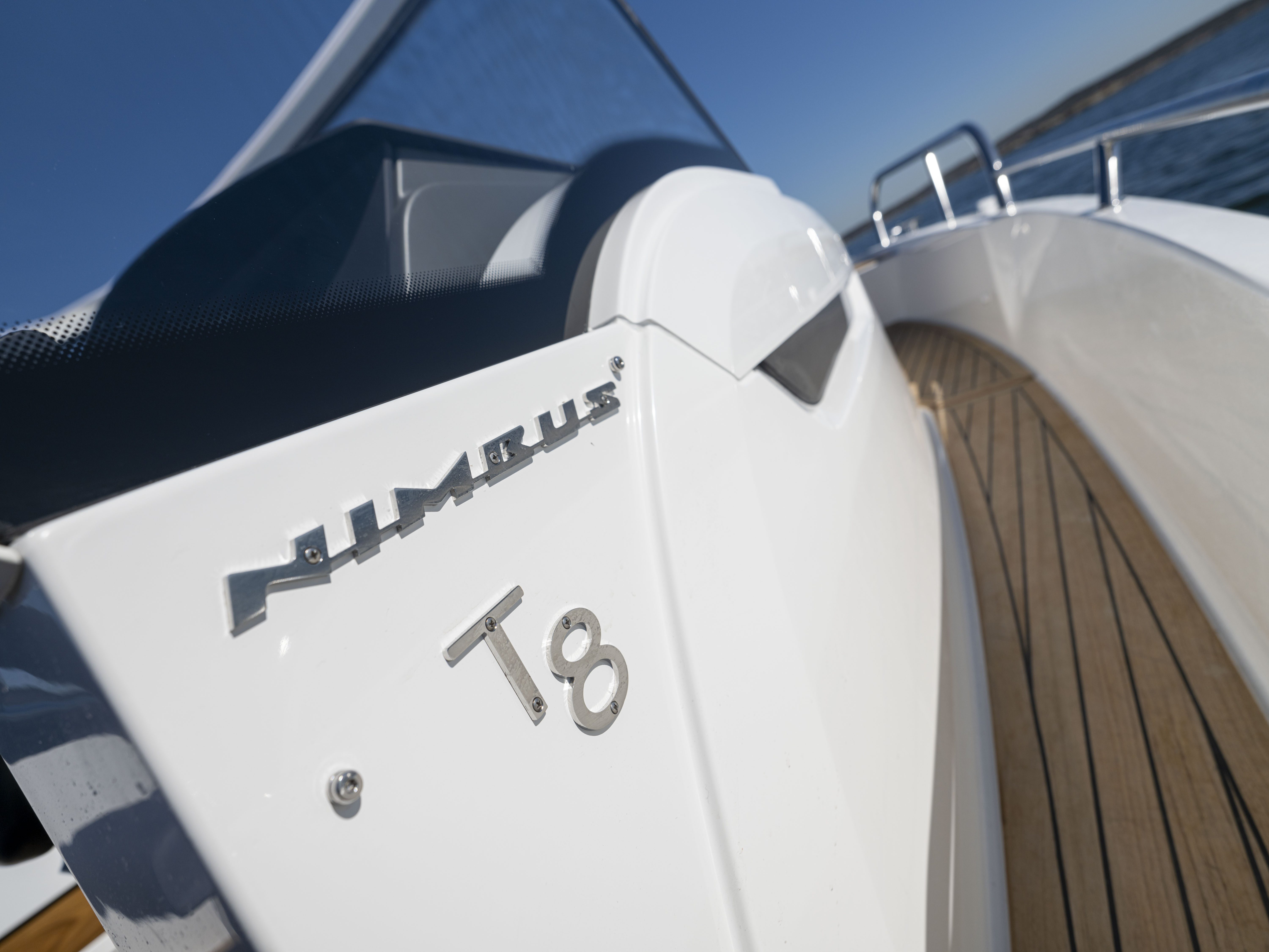 Nimbus Tender 8 — photo 9