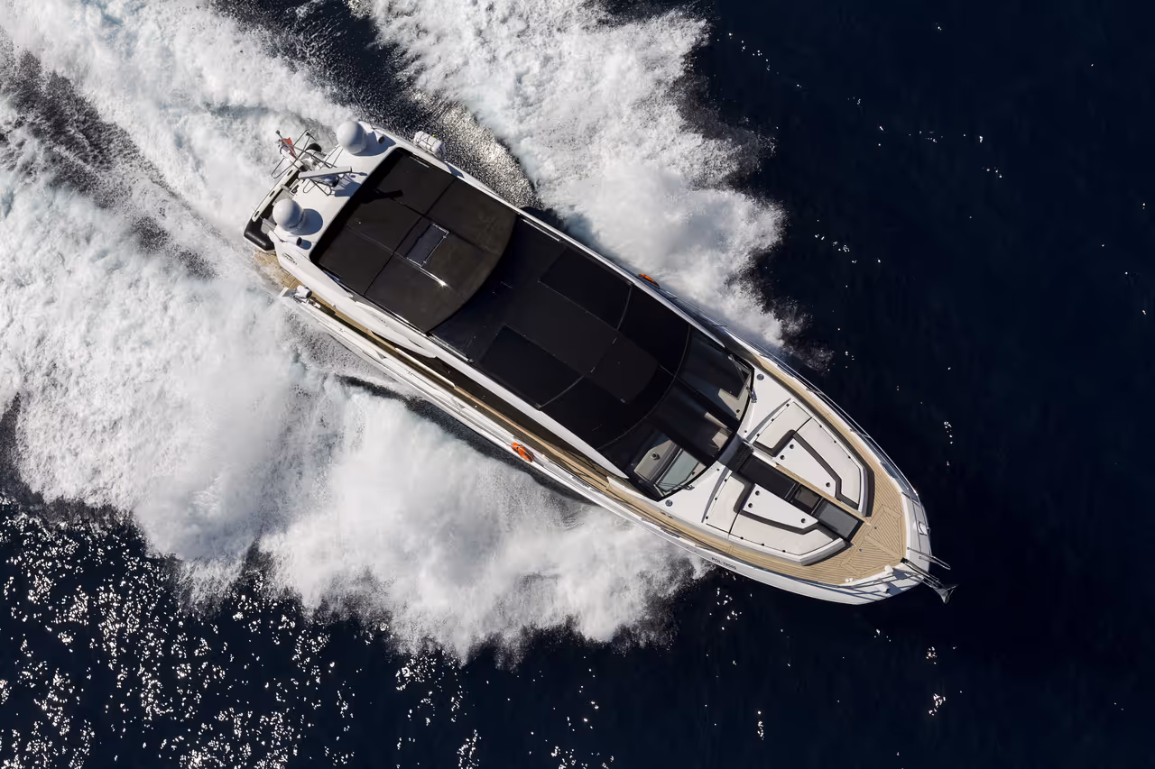 Galeon 650 SKY — photo 7