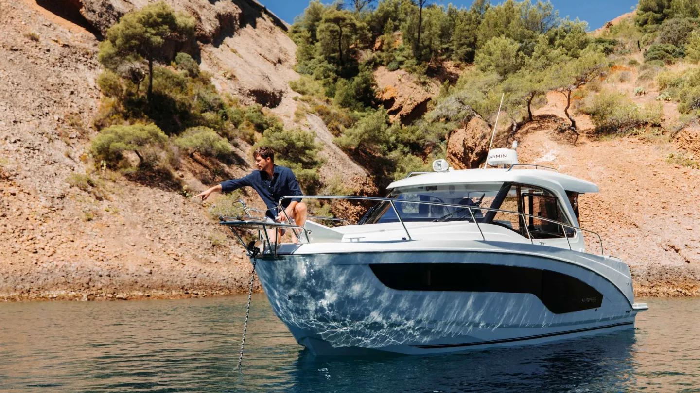 Beneteau Antares 9 — photo 8