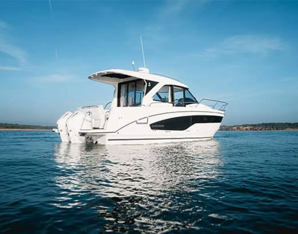 Beneteau Antares 9