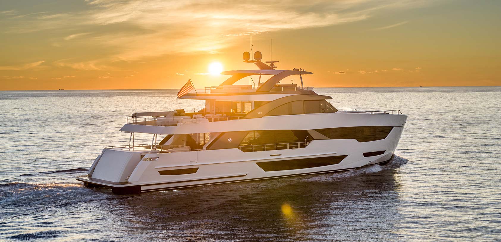 Ocean Alexander 35R — photo 5