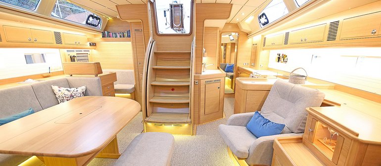Hallberg-Rassy 57 — photo 3