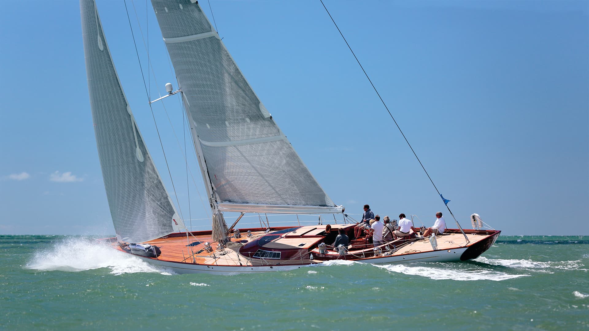 Spirit Yachts Spirit R74