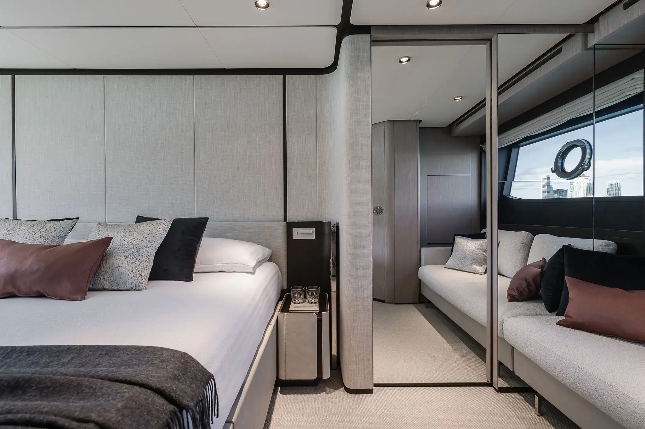 Ferretti Yachts 860 — 照片 9