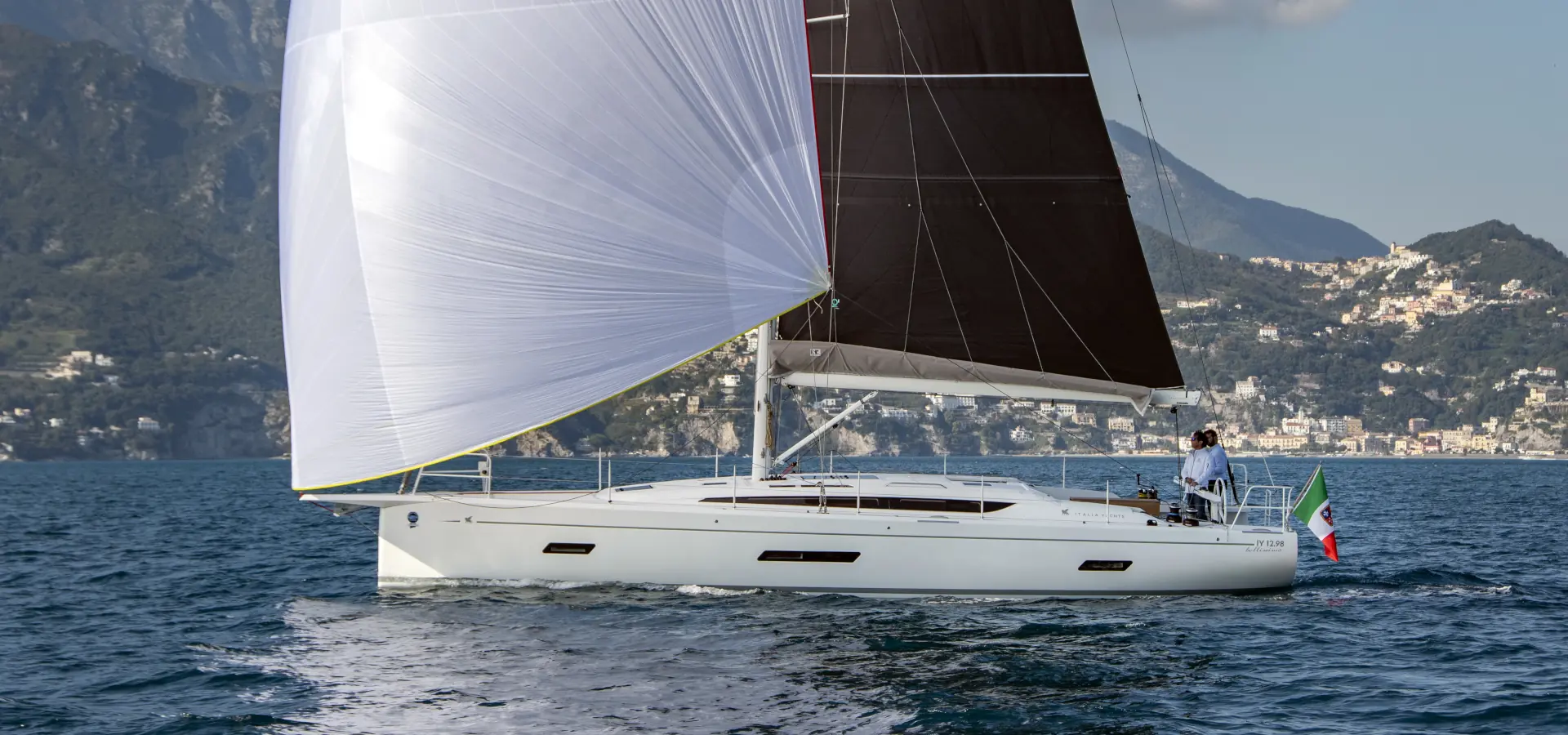 Italia Yachts IY 12.98 — photo 2
