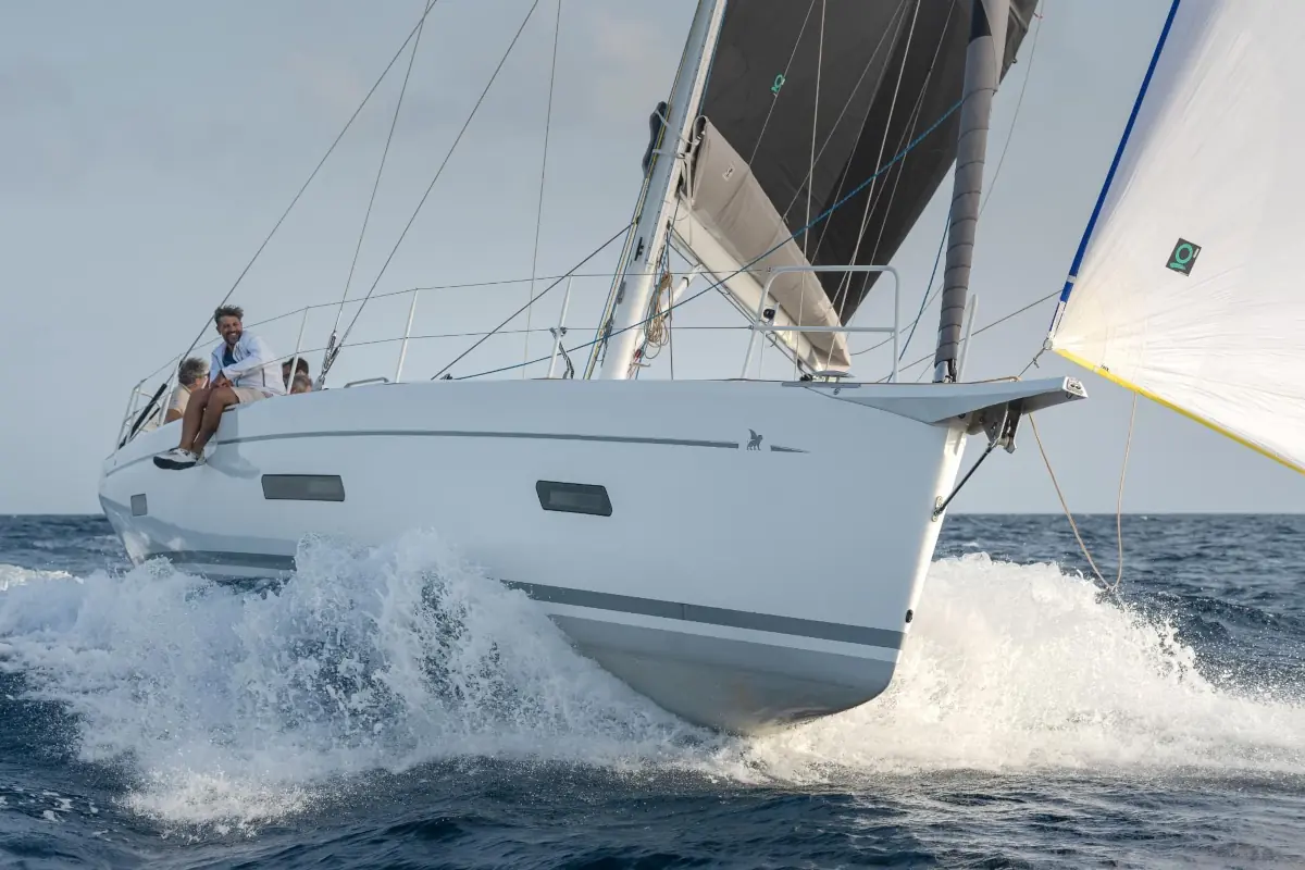 Italia Yachts IY 12.98 — photo 9