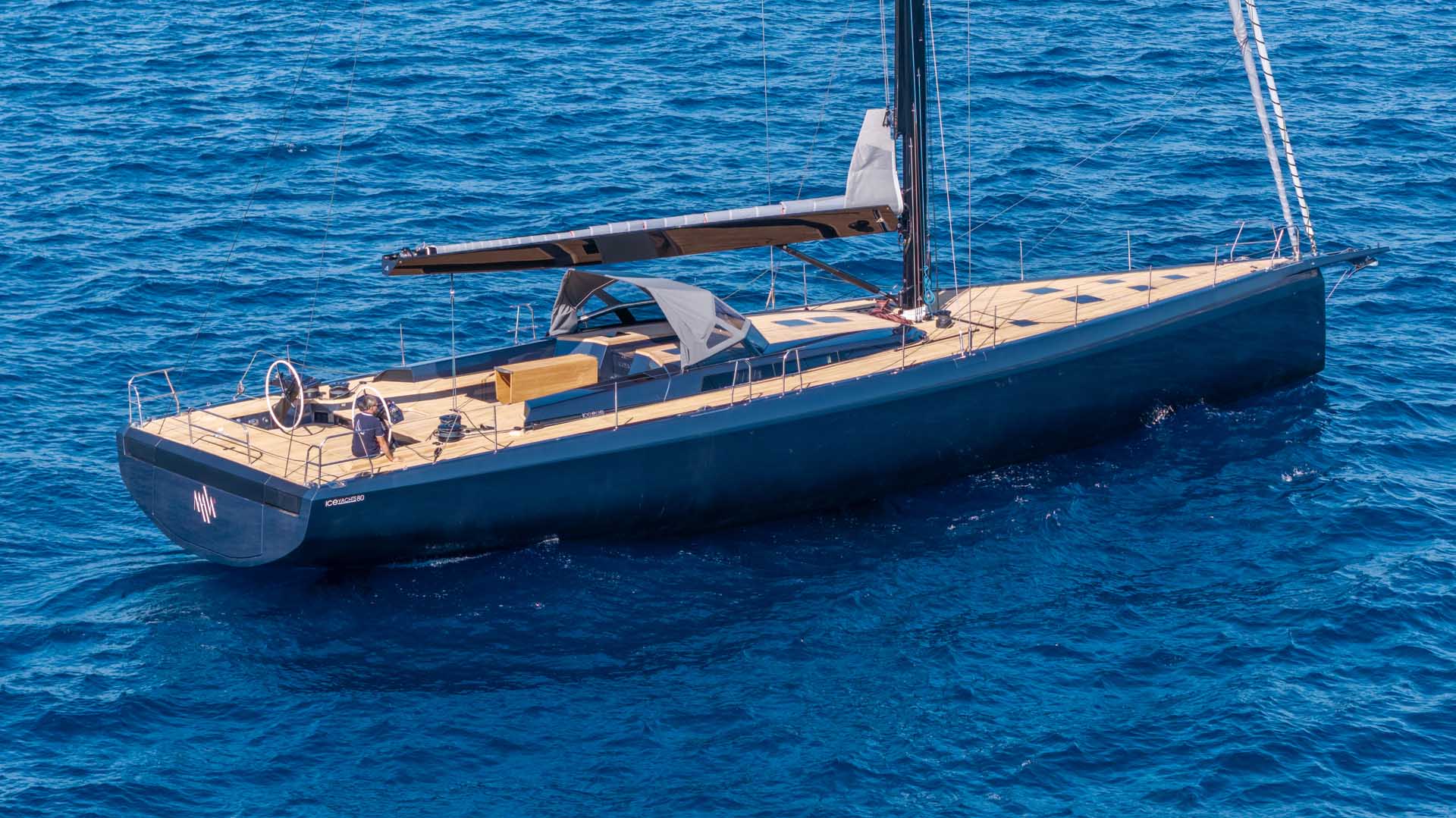 ICE 80 Blue Water Sport — photo 3