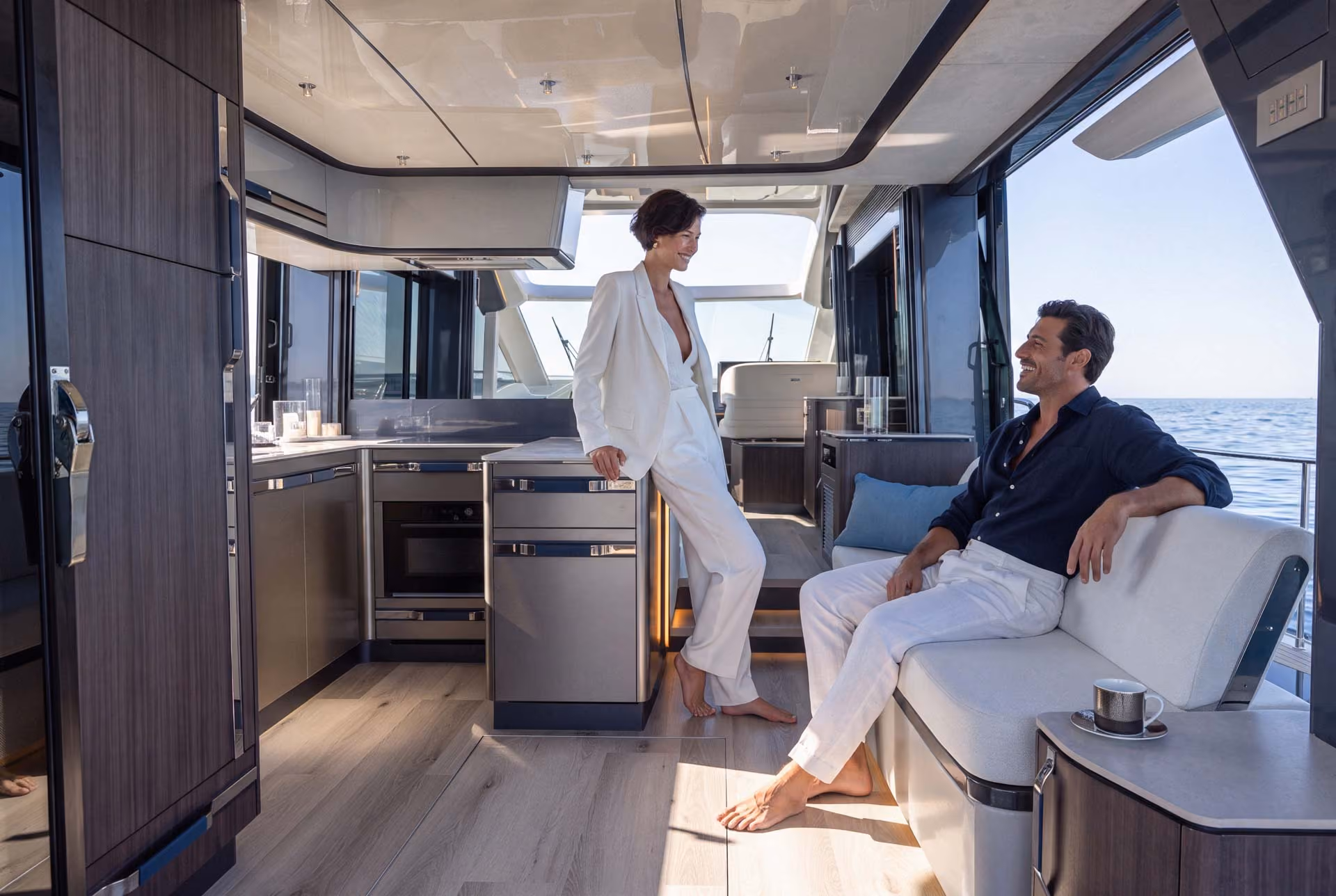 Galeon 570 SKY — photo 9
