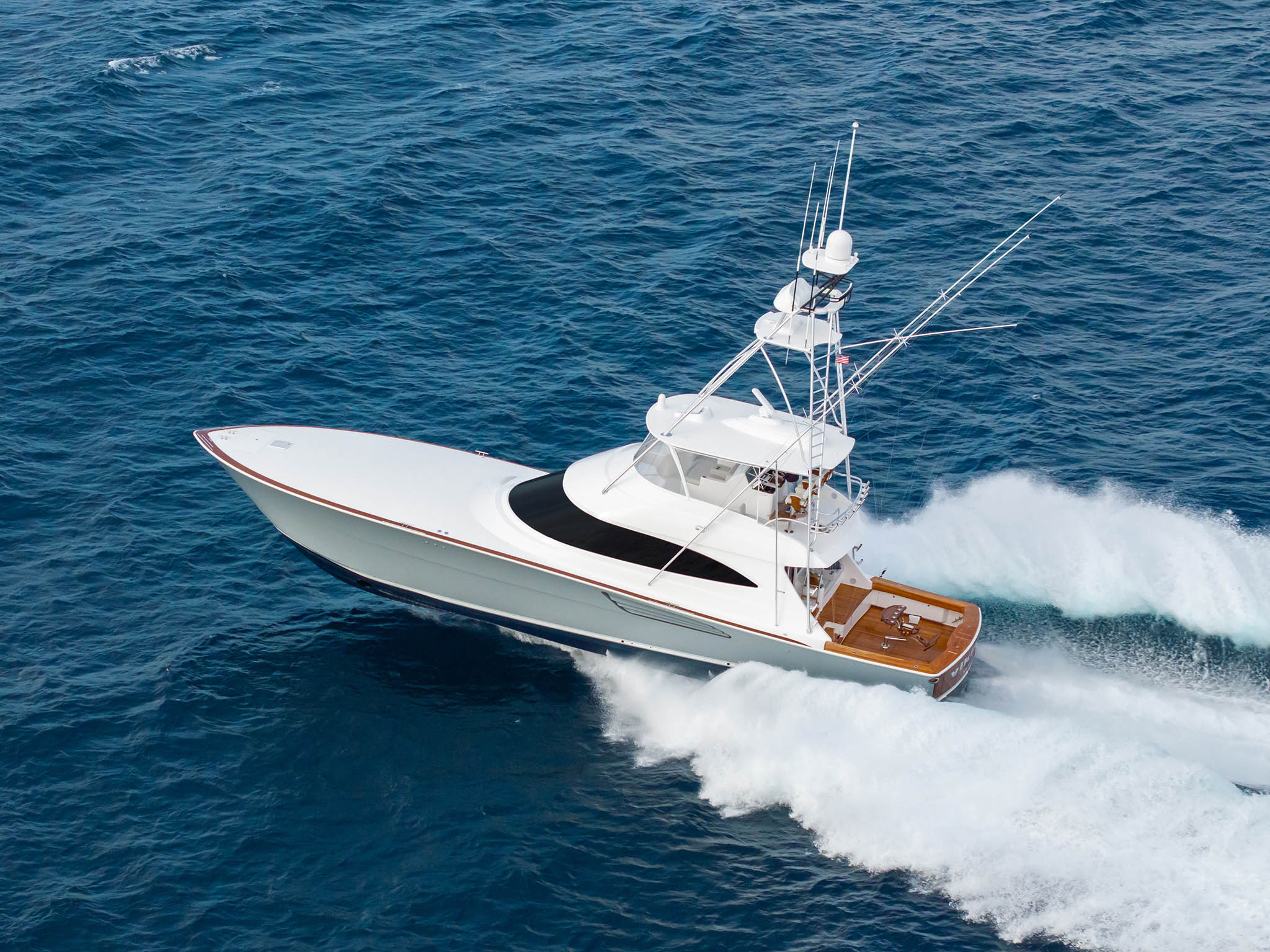 Viking Yachts 74 Convertible — photo 2