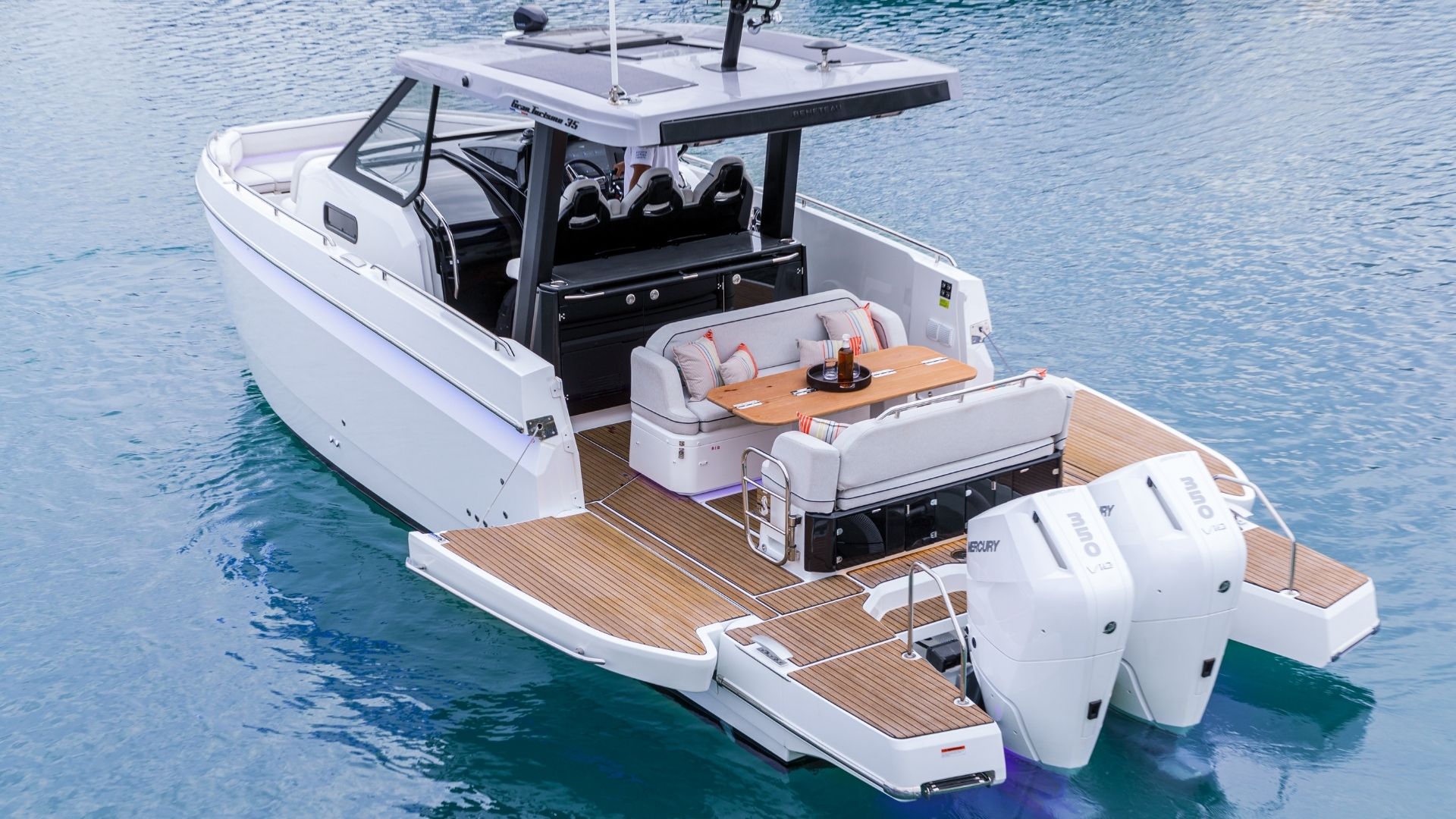 Beneteau Gran Turismo 35 — Foto 4
