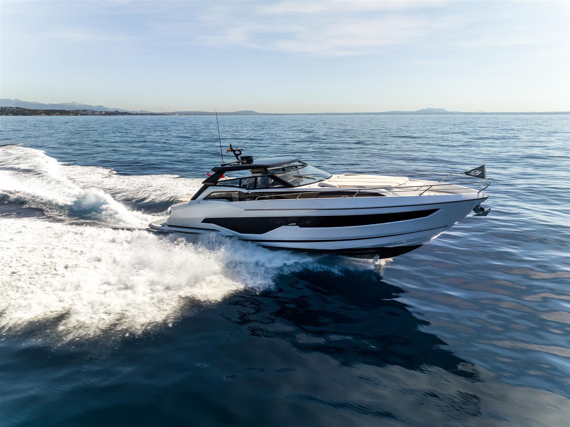 Sunseeker Superhawk 55 — photo 4