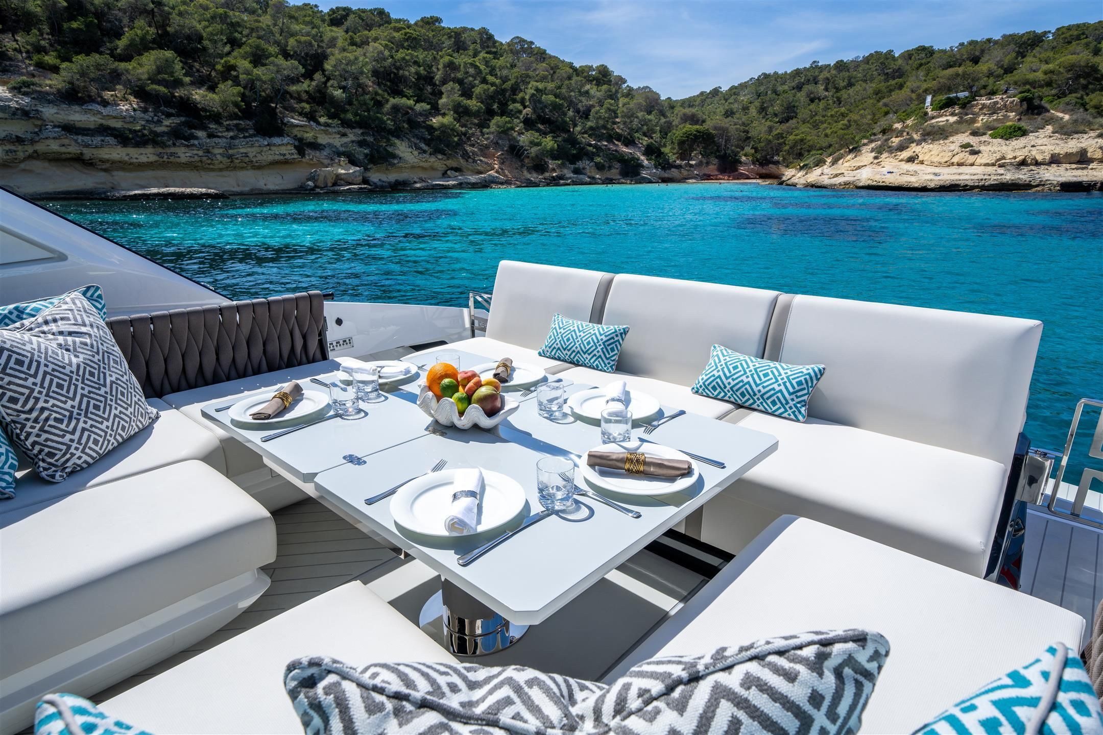 Sunseeker Superhawk 55 — photo 6