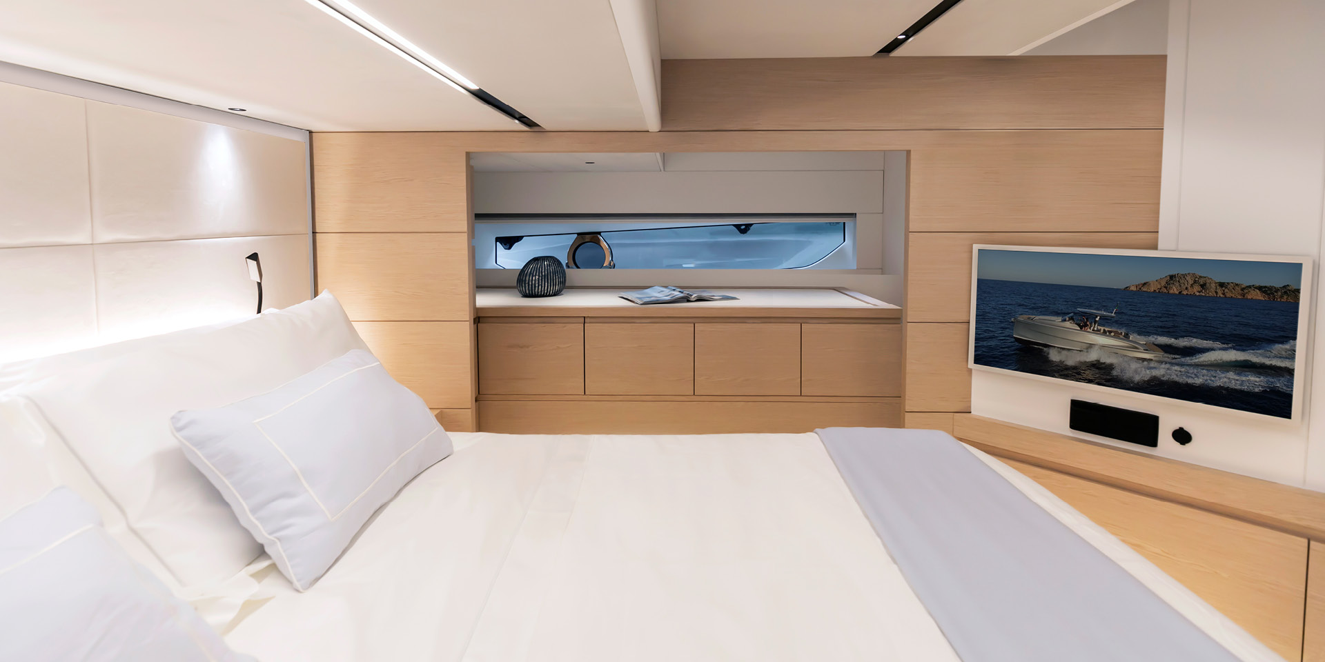Solaris Power 52 Open — photo 8