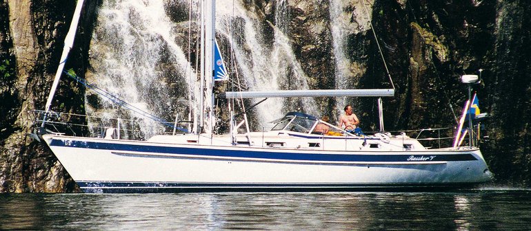Hallberg-Rassy 46 — photo 3