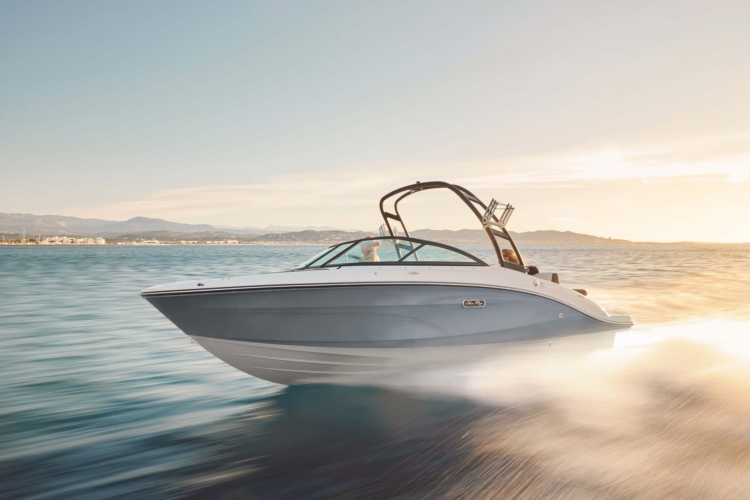 Sea Ray SPX 210 — photo 2