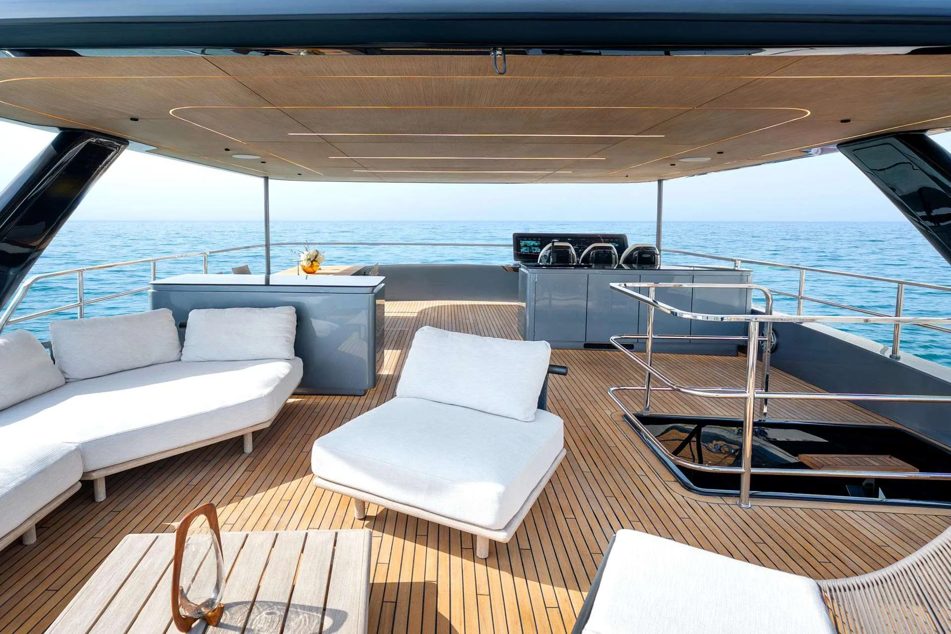 Sunreef Ultima 88 — photo 7
