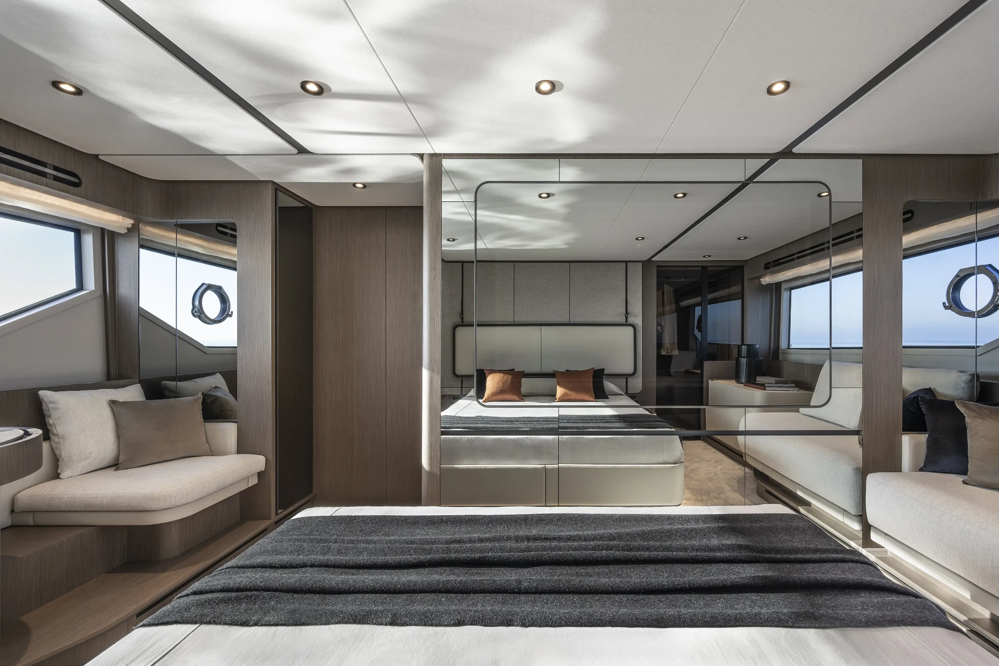 Ferretti Yachts 720 — photo 7