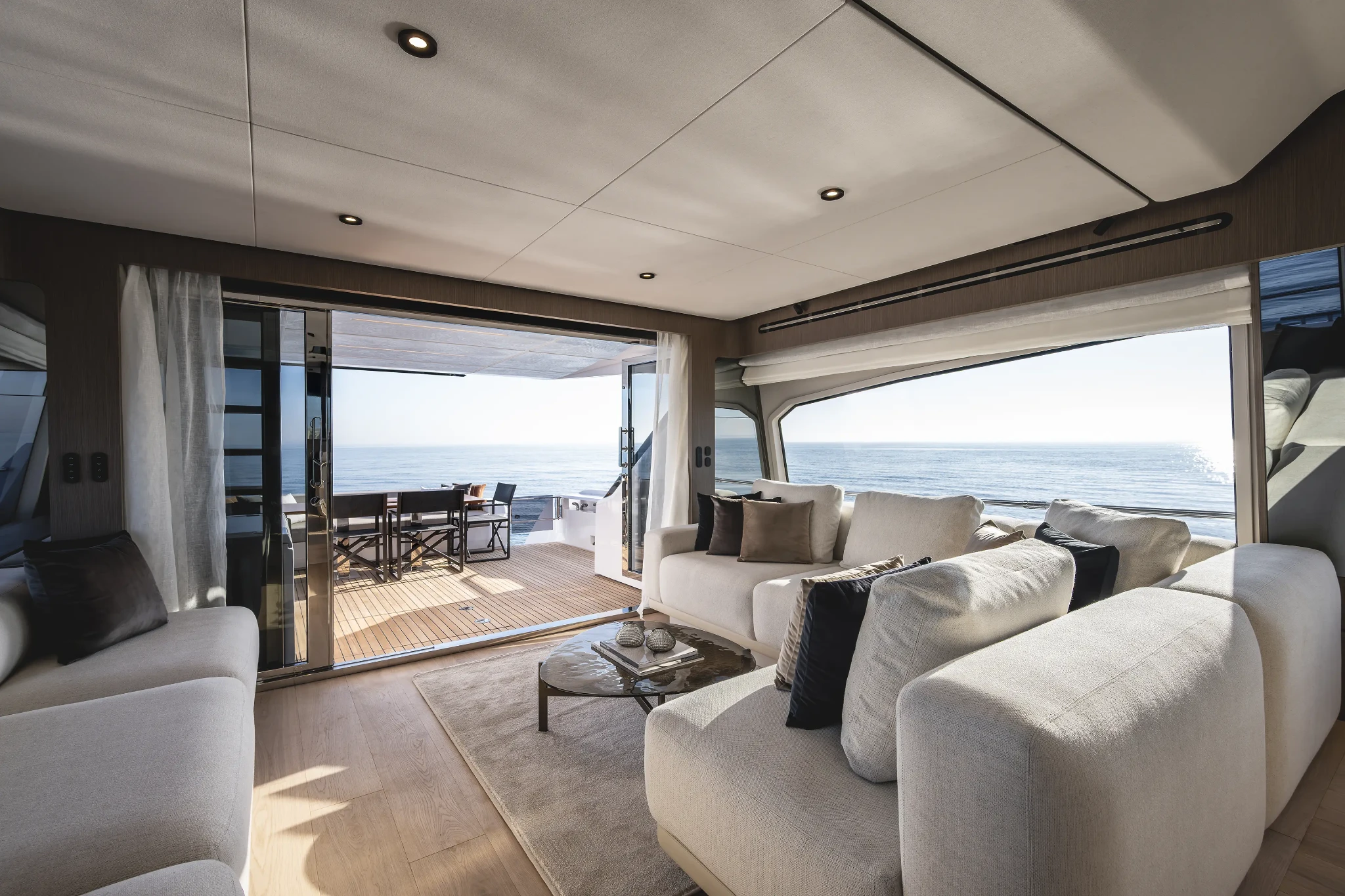 Ferretti Yachts 720 — photo 10
