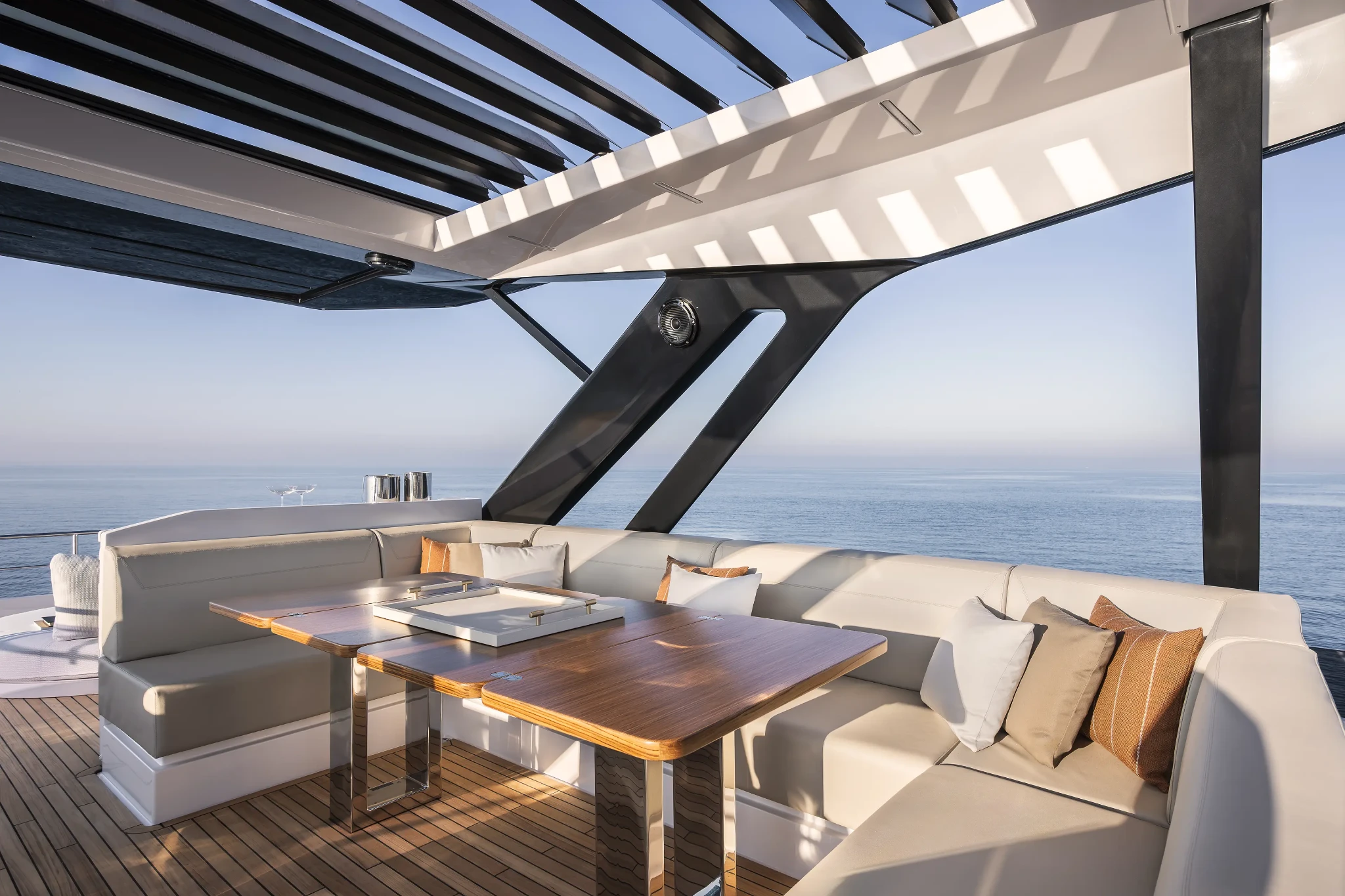 Ferretti Yachts 720 — photo 4