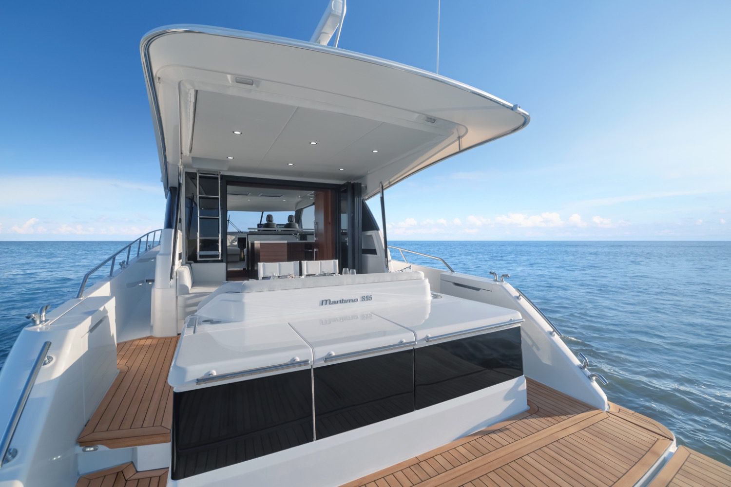 Maritimo S55 Black Edition — photo 9