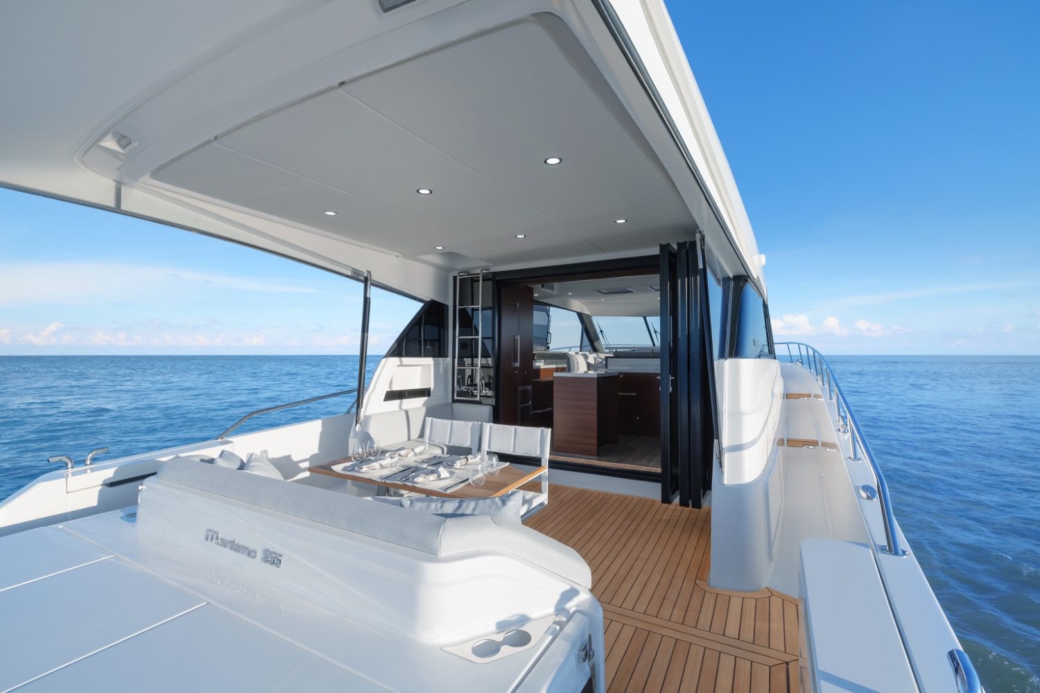 Maritimo S55 Black Edition — photo 10
