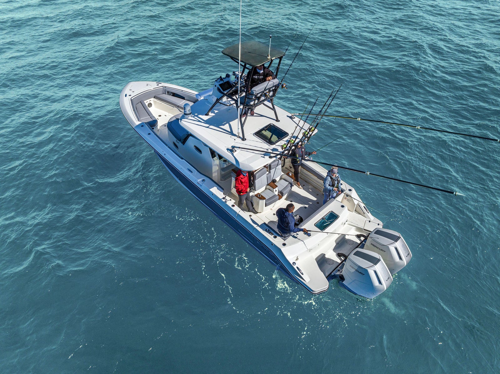 Boston Whaler 360 Outrage — 照片 3