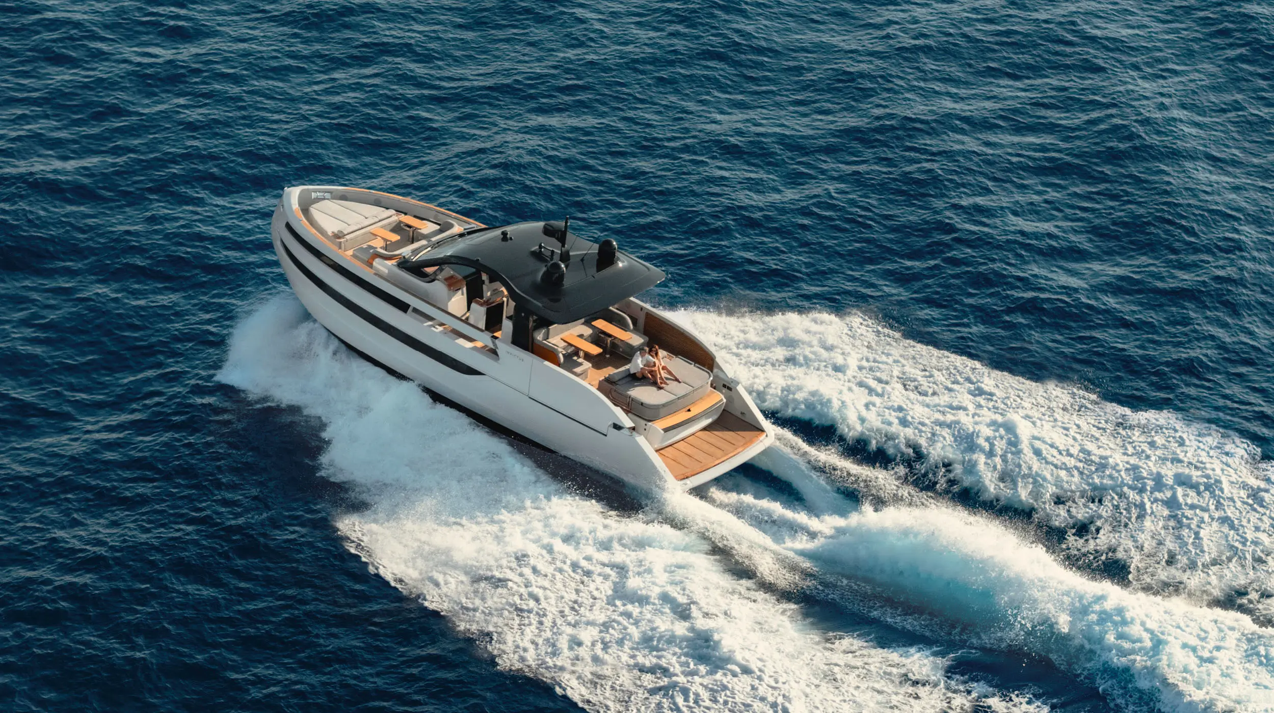 Invictus Yacht TT550 — photo 8