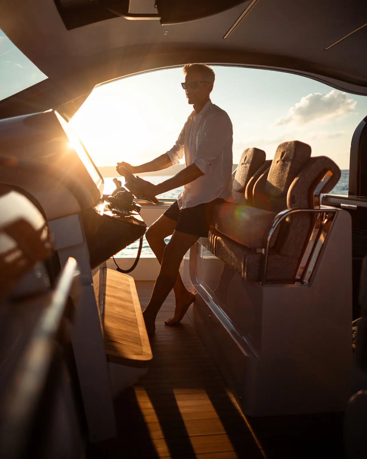 Invictus Yacht TT550 — photo 5