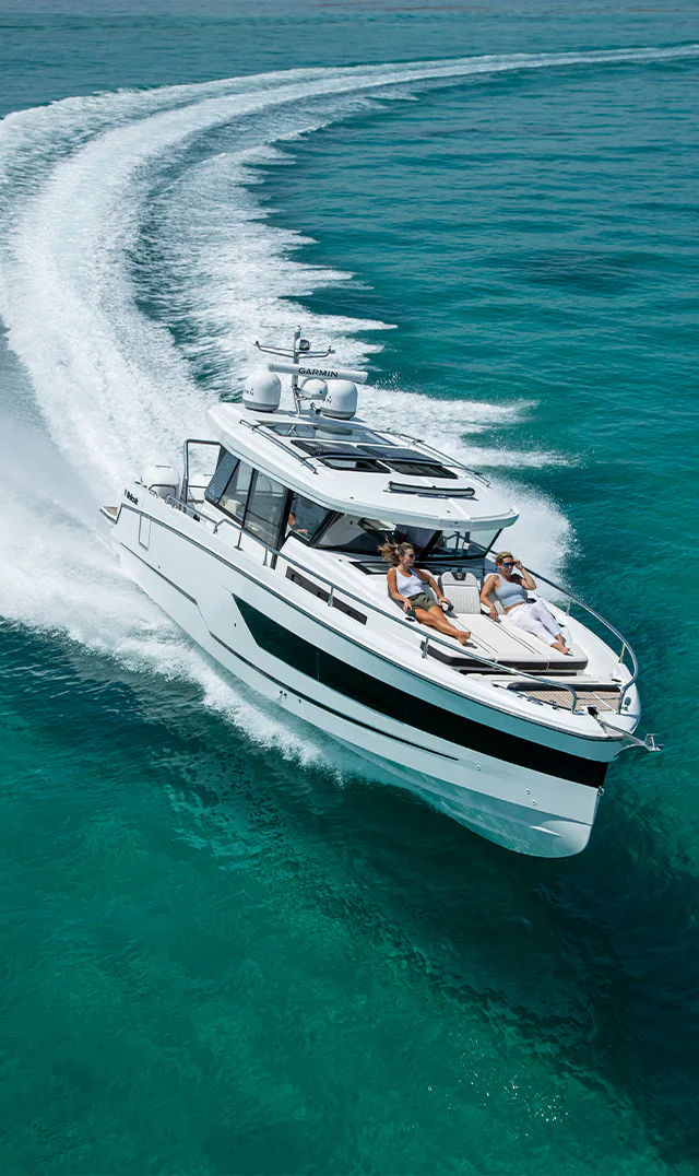 Wellcraft 38 Explorer — photo 8