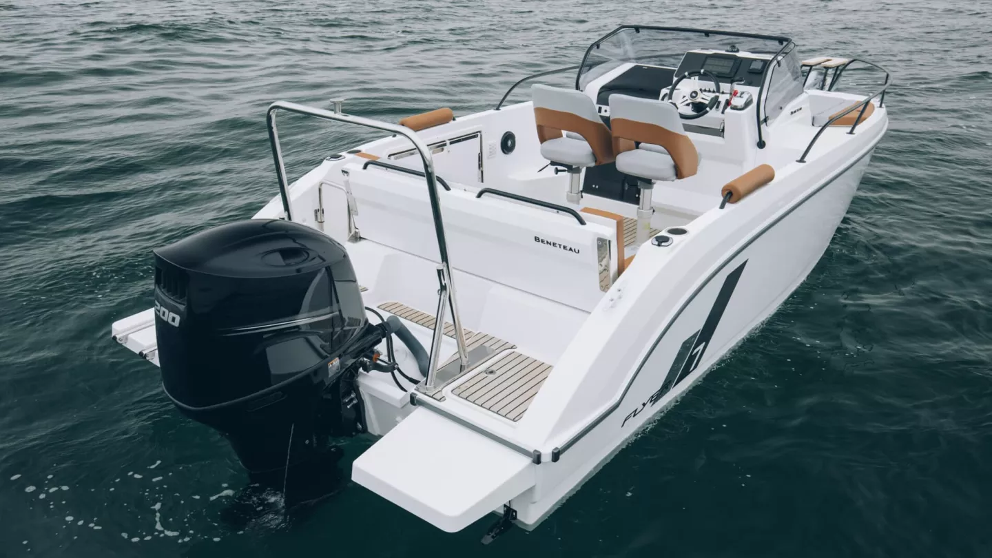 Beneteau Flyer 7 SUNdeck — foto 5