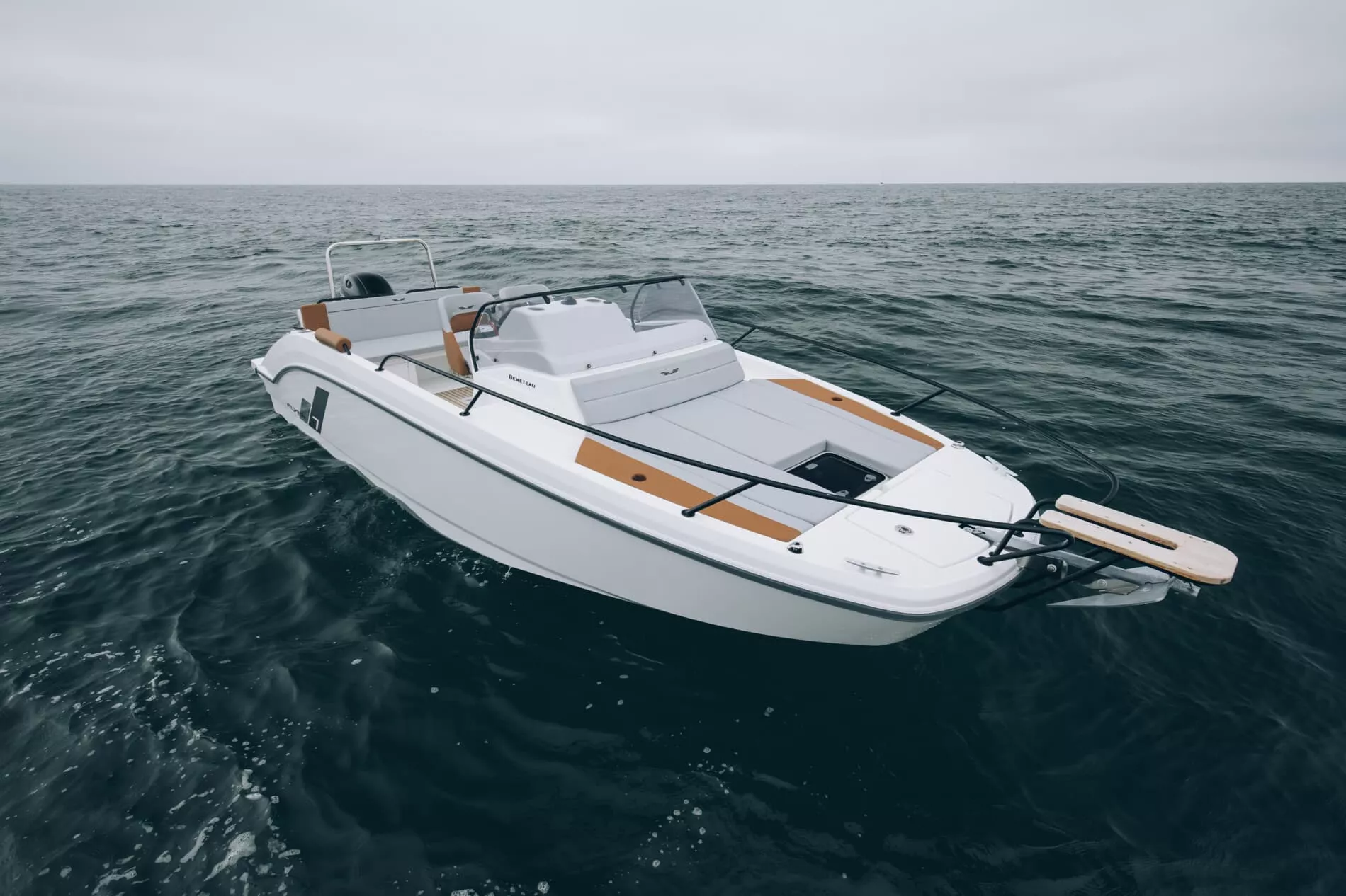 Beneteau Flyer 7 SUNdeck — foto 10