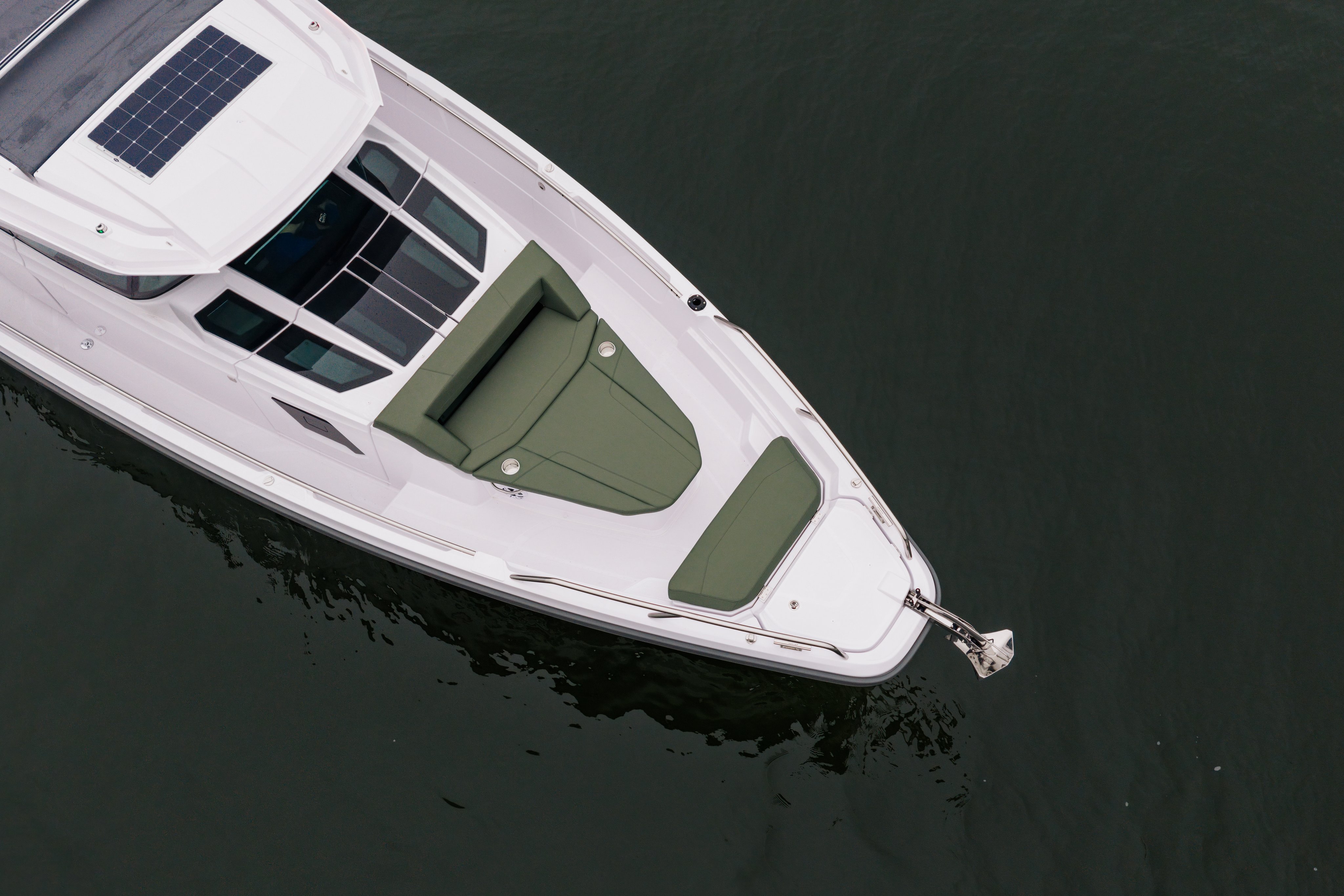 Axopar 38 XC Cross Cabin — photo 6