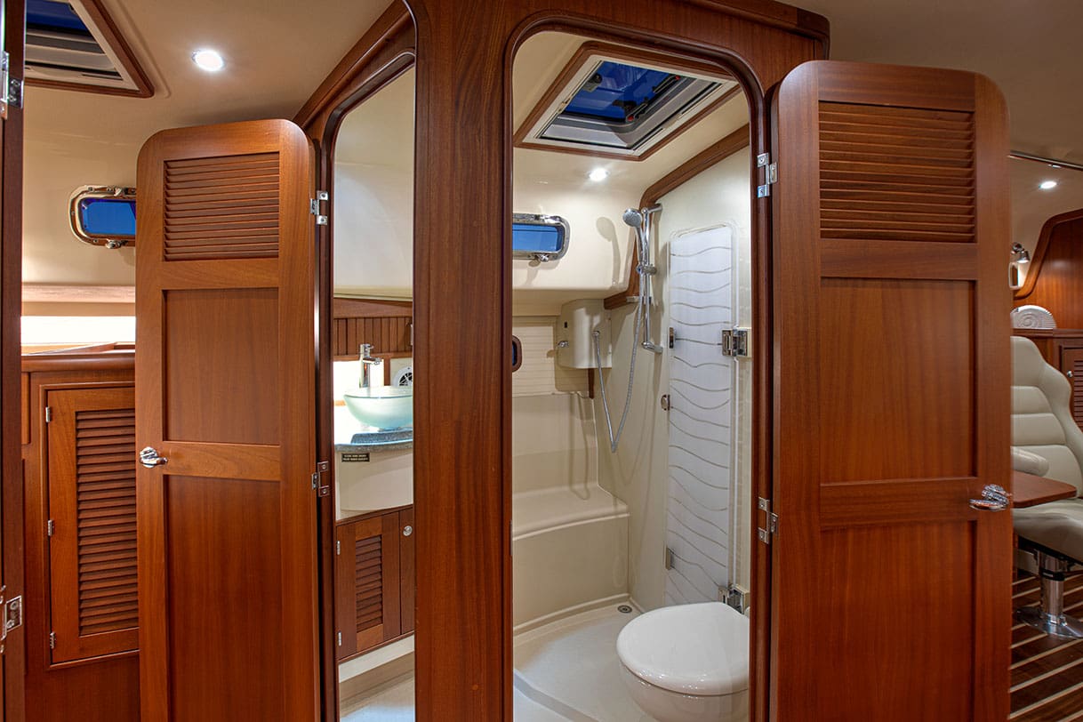 Island Packet Yachts IP 439 — photo 7