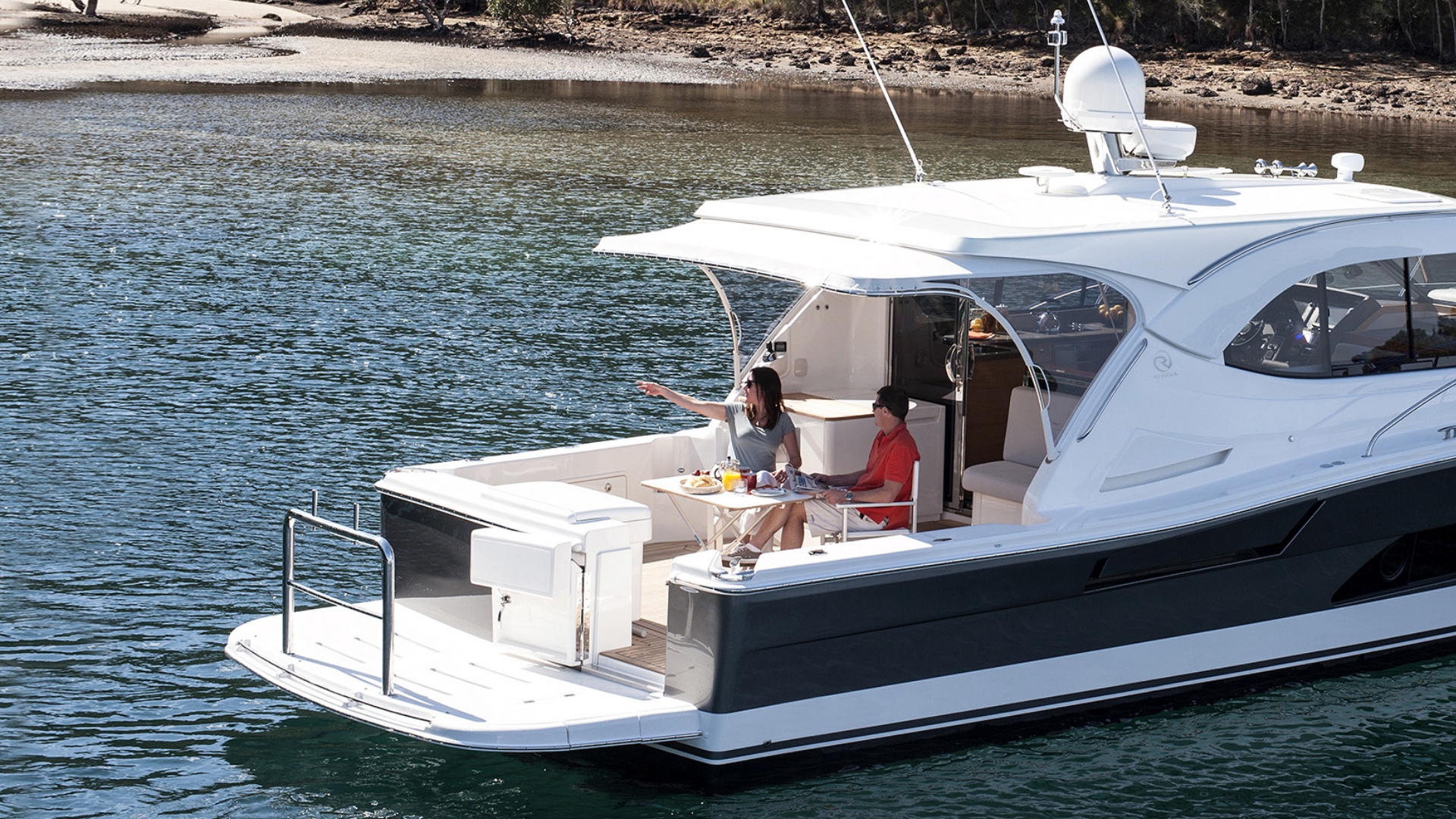 Riviera 445 SUV — photo 5