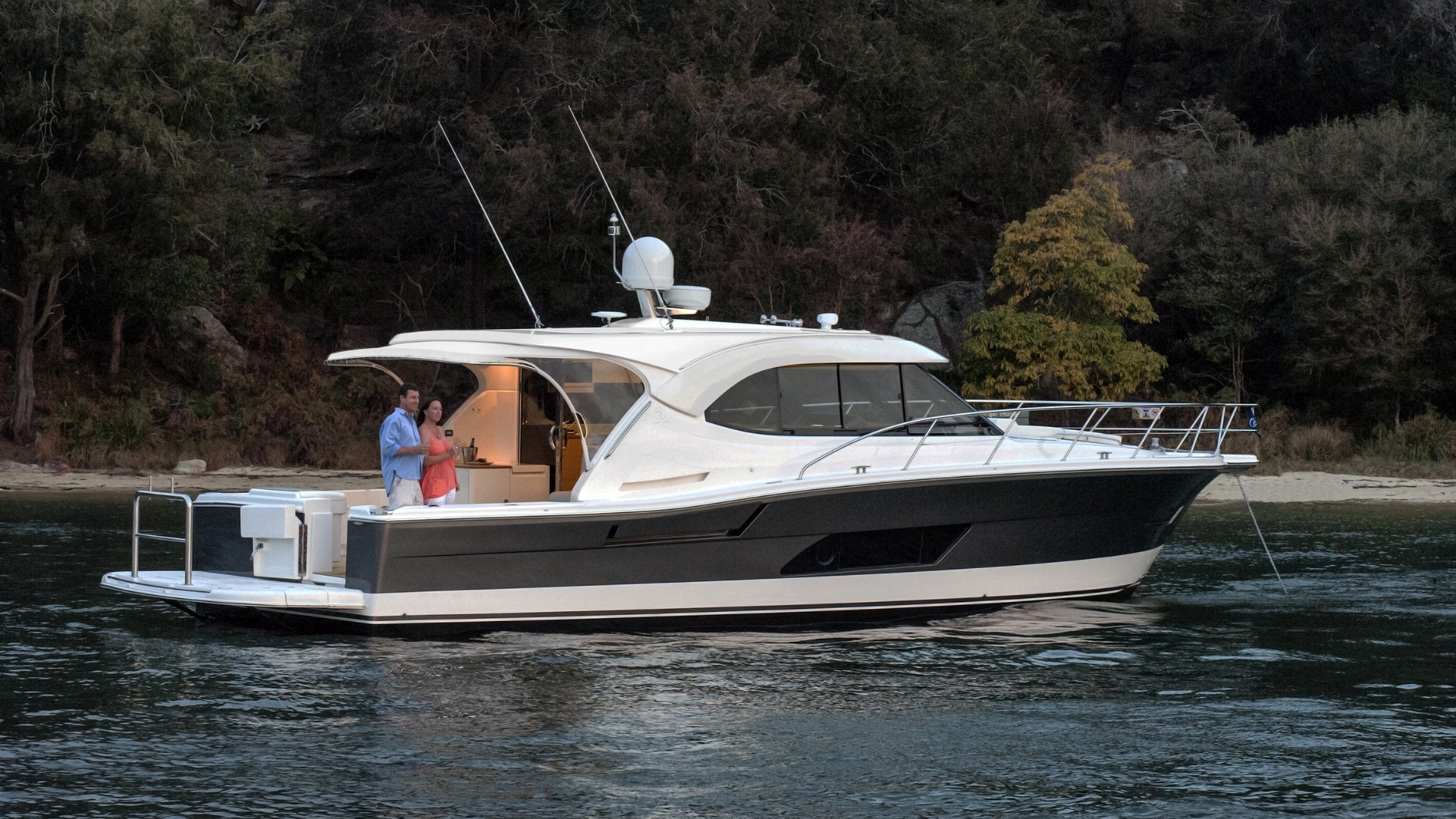 Riviera 445 SUV — photo 6