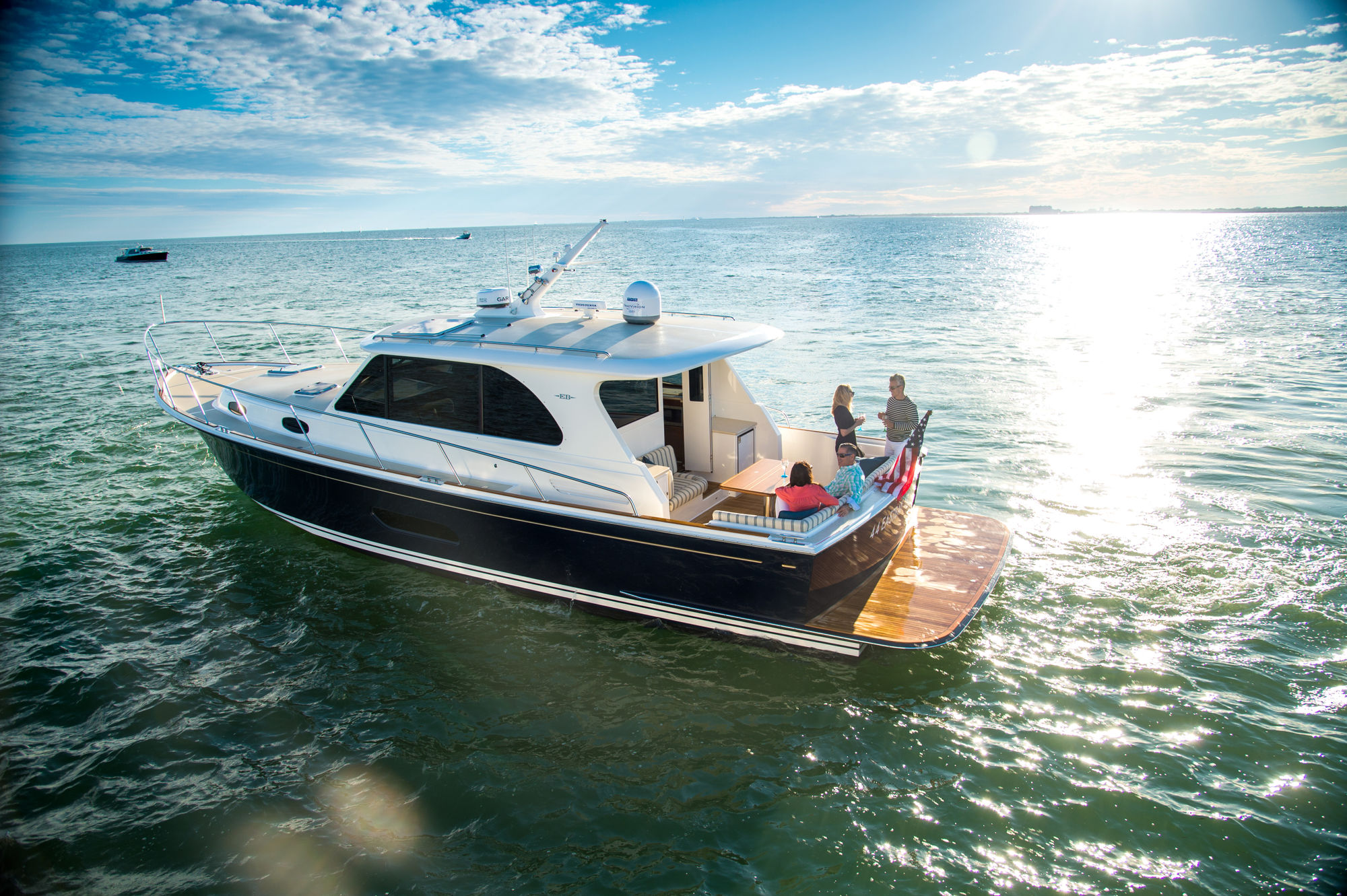 Grand Banks Yachts Eastbay 44 — photo 5