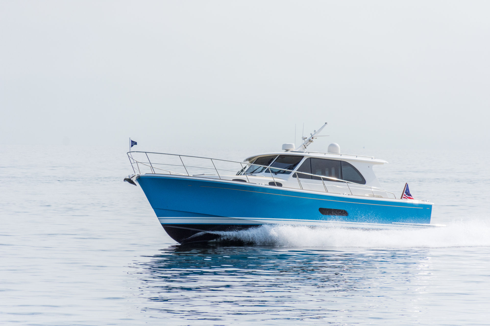 Grand Banks Yachts Eastbay 44 — photo 2