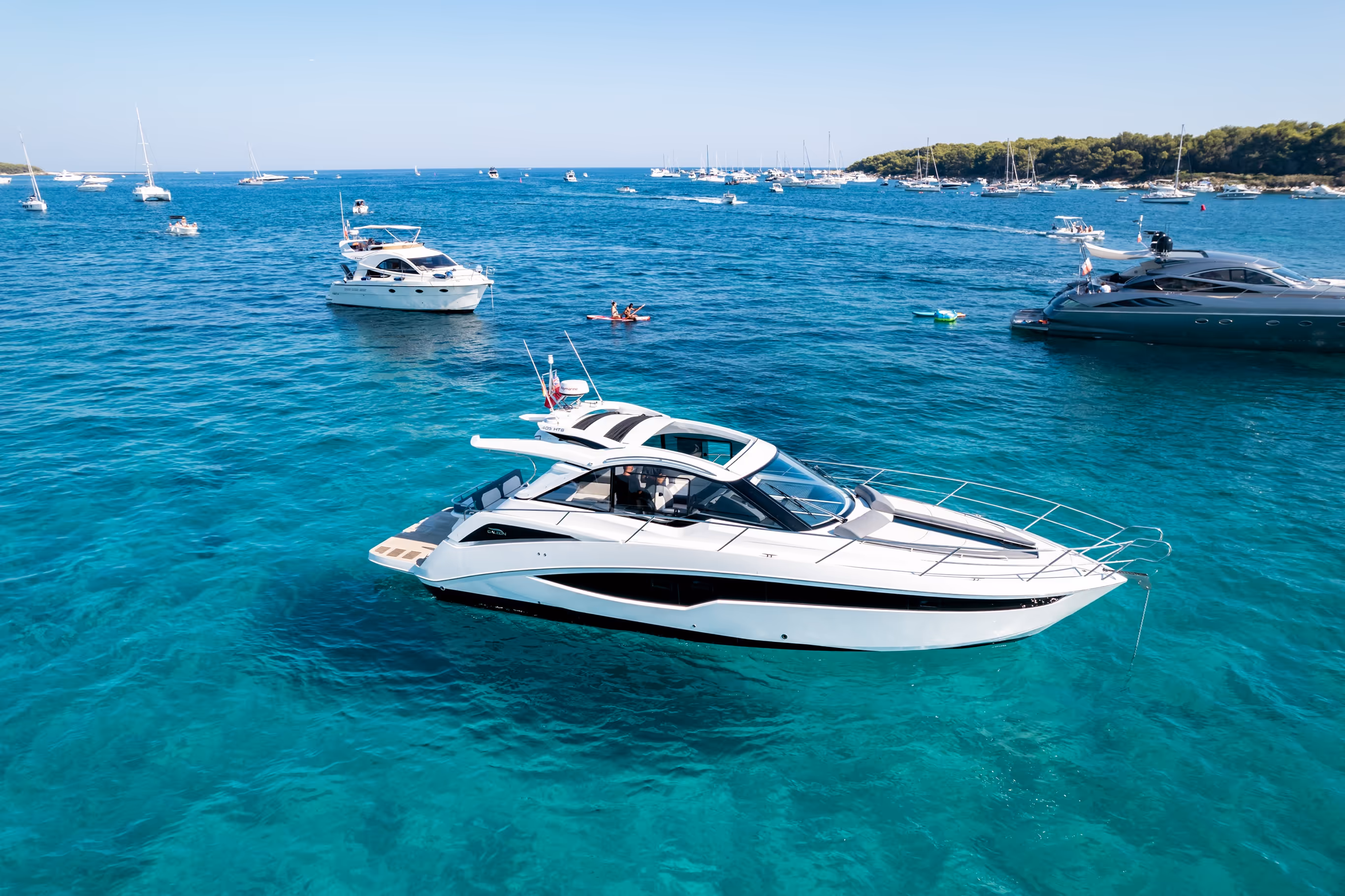 Galeon 405 HTS — 照片 2