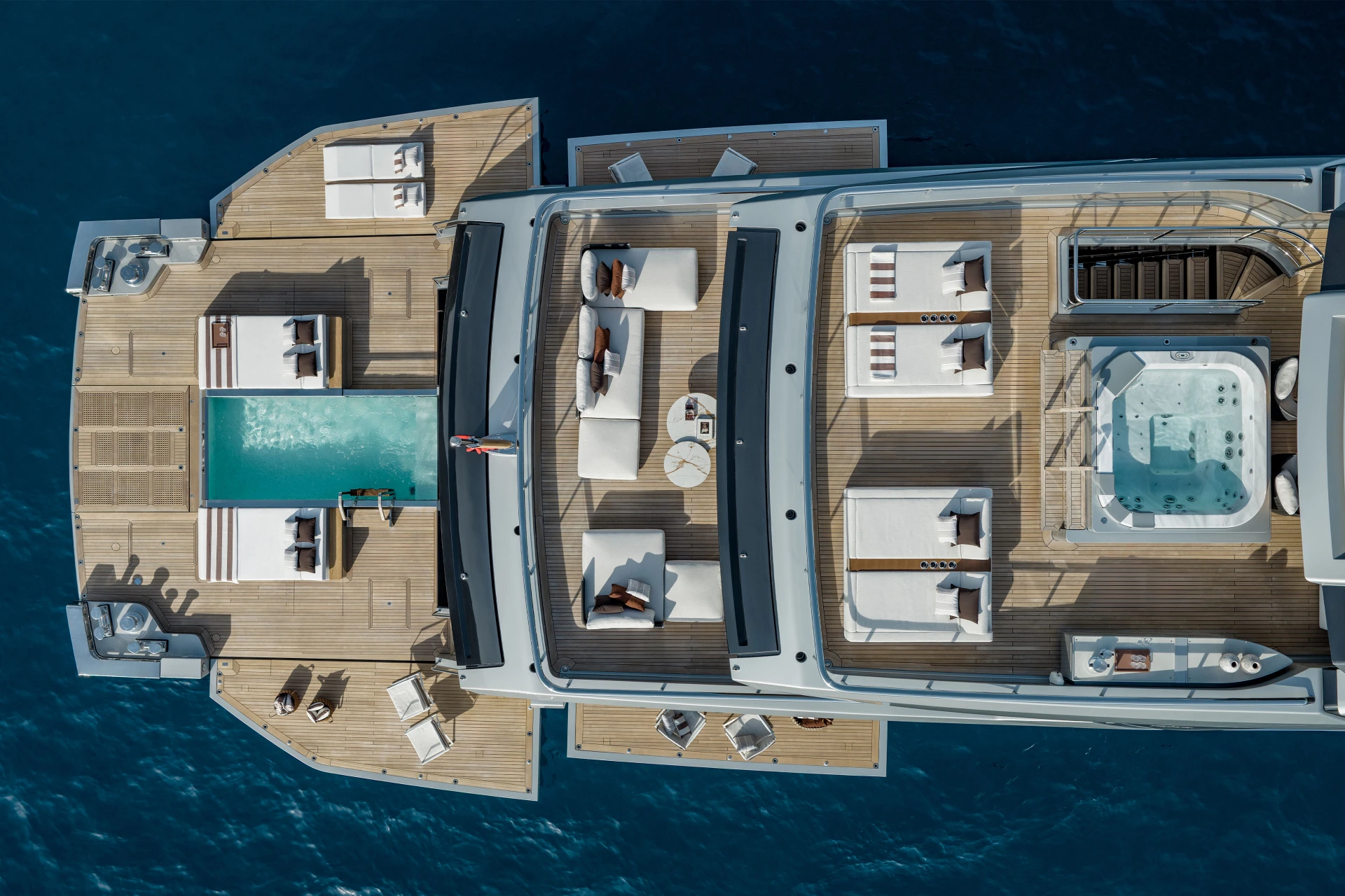 Riva 54METRI — photo 7