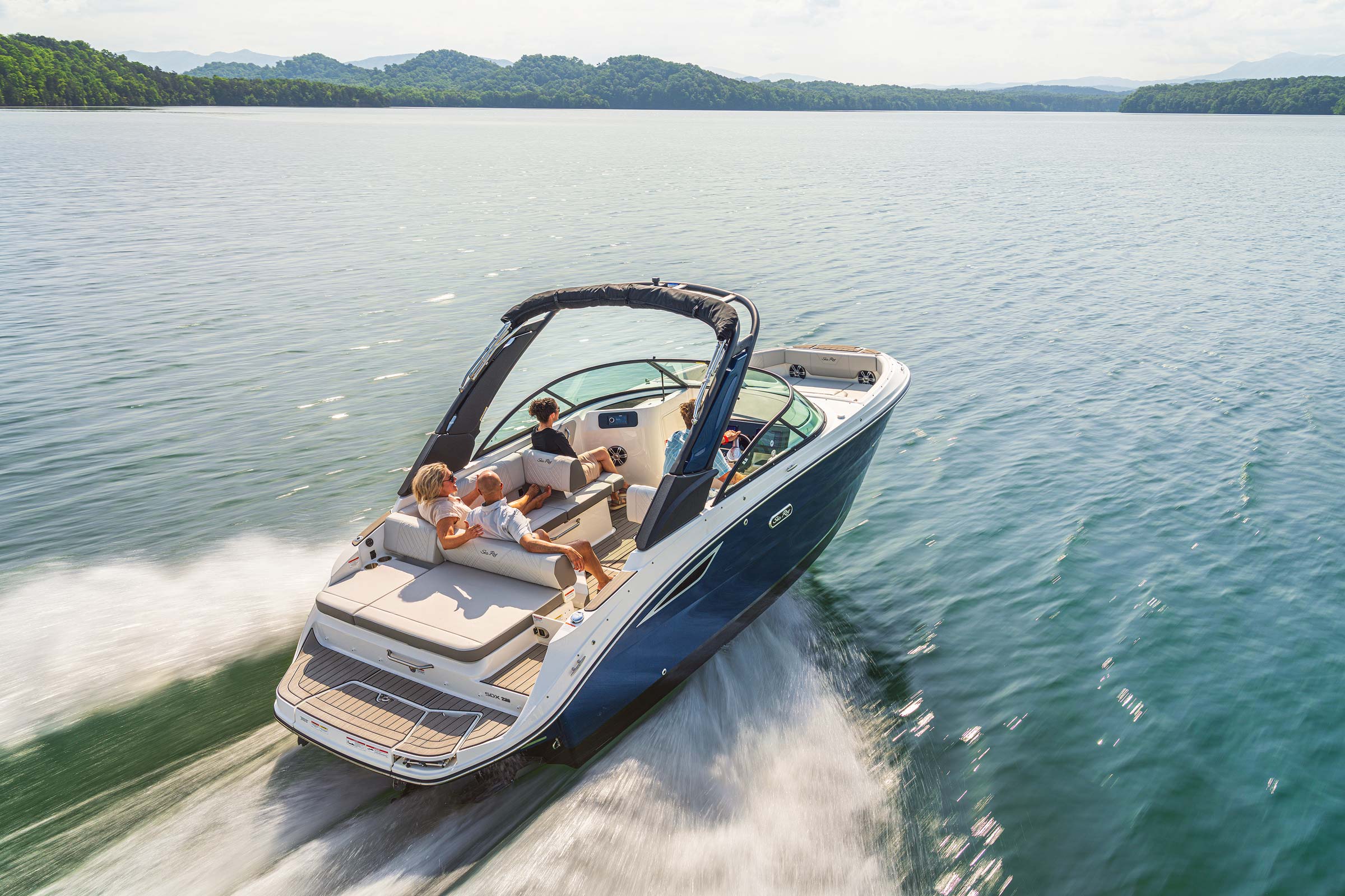 Sea Ray SDX 230 — photo 9