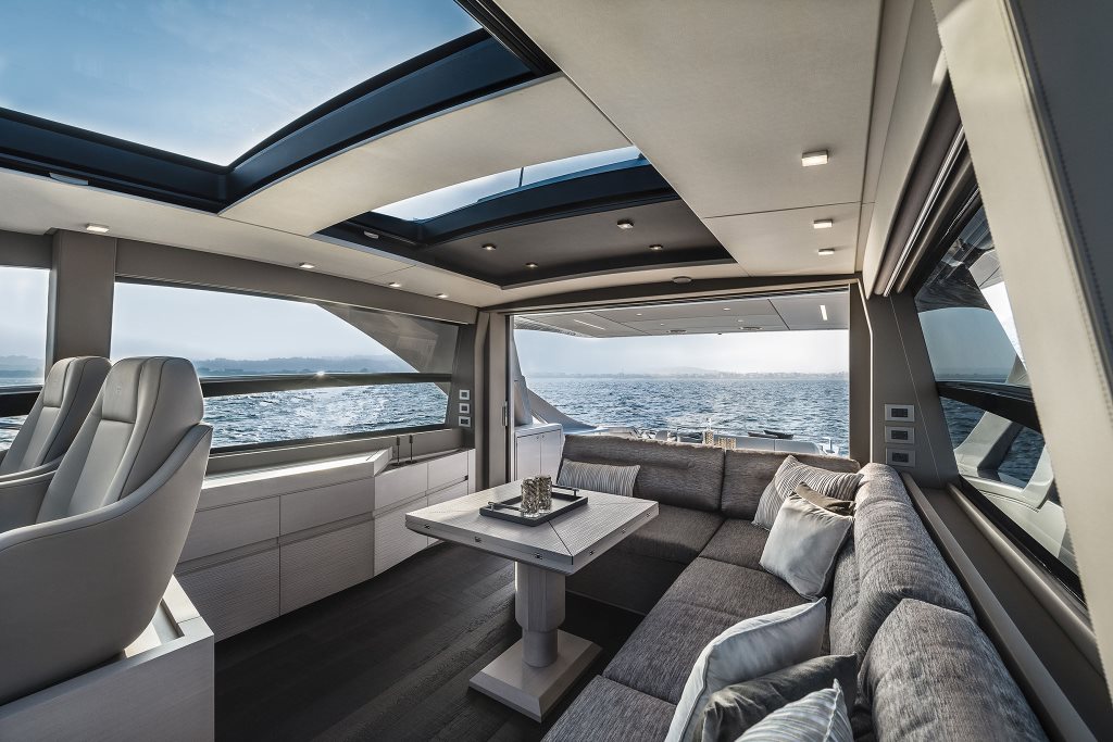 Pershing 7X — photo 7
