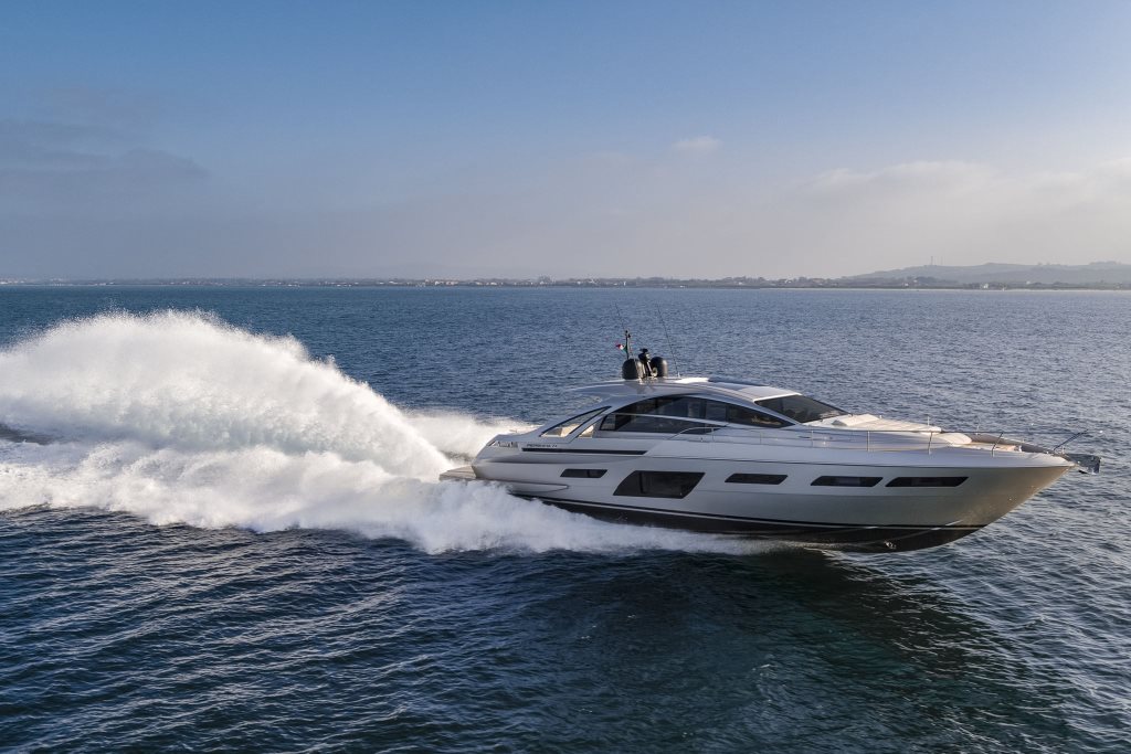 Pershing 7X — photo 2