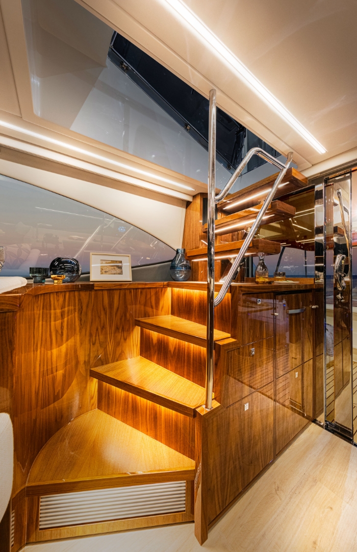 Riviera 50 Sports Motor Yacht — photo 6