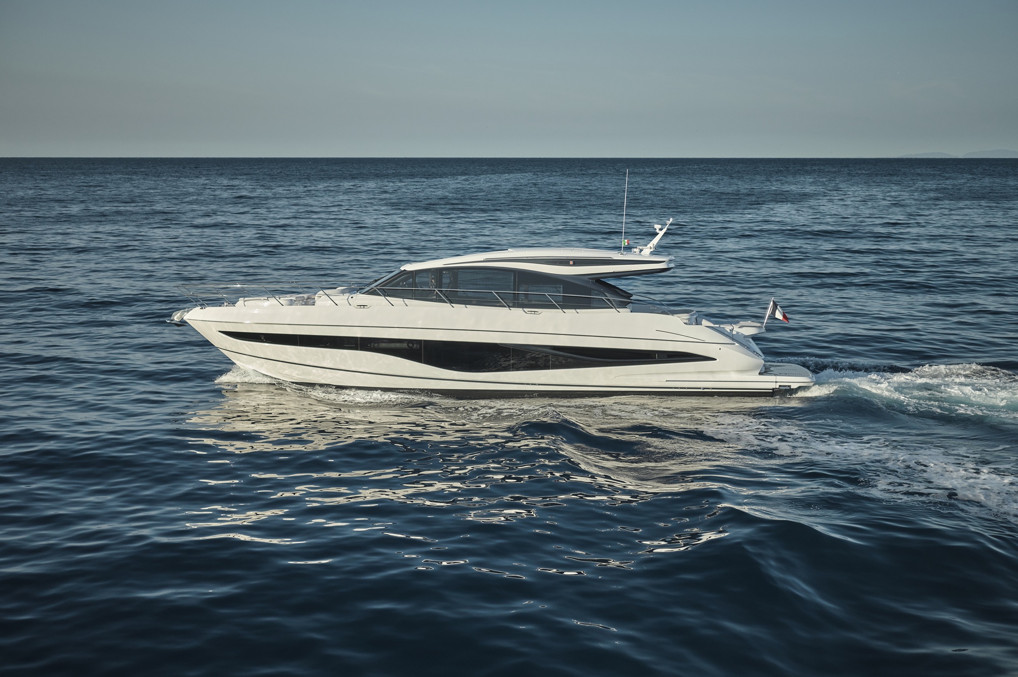 Princess V65 — photo 1