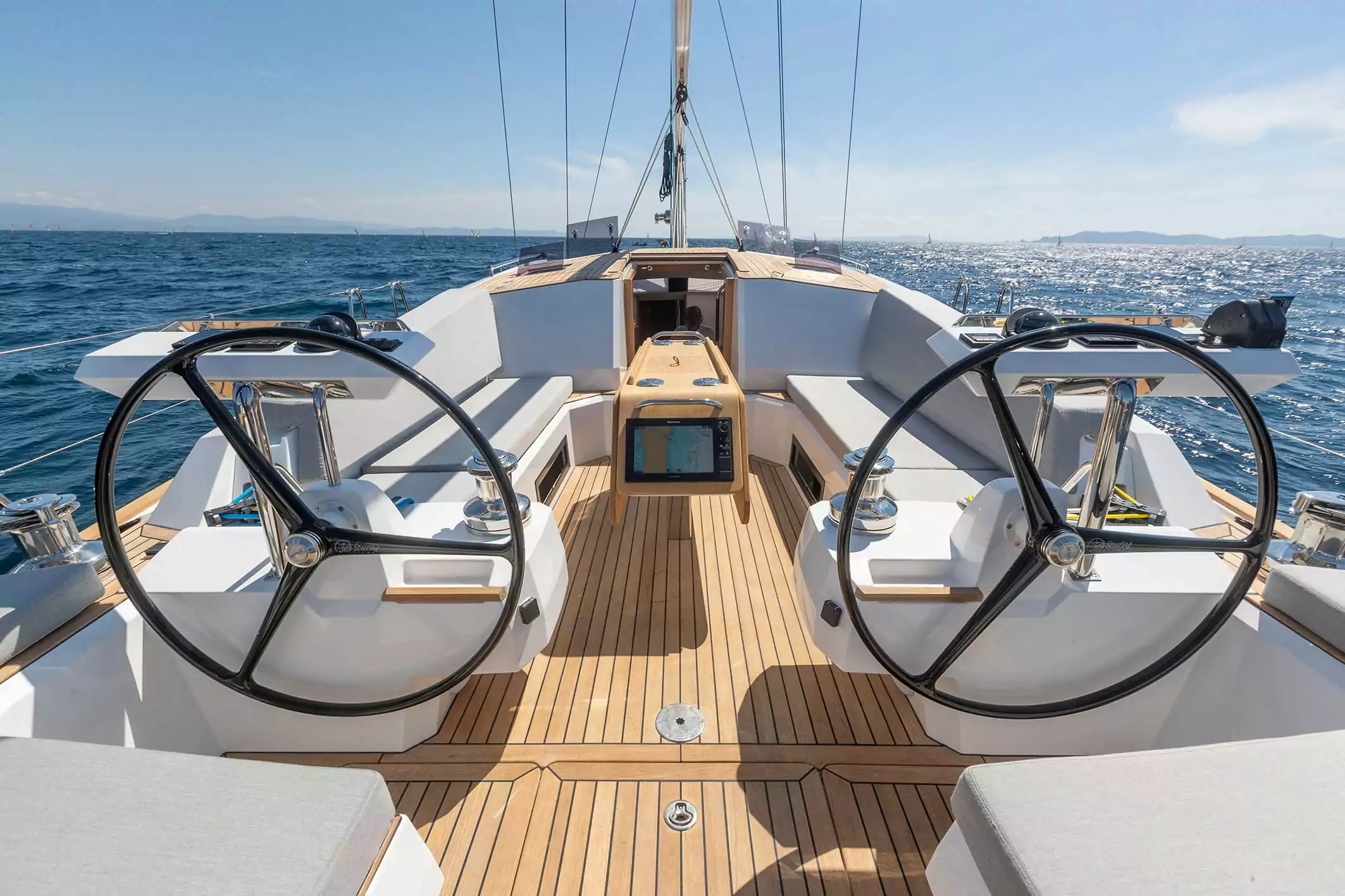 Wauquiez Pilot Saloon 48e — 照片 2