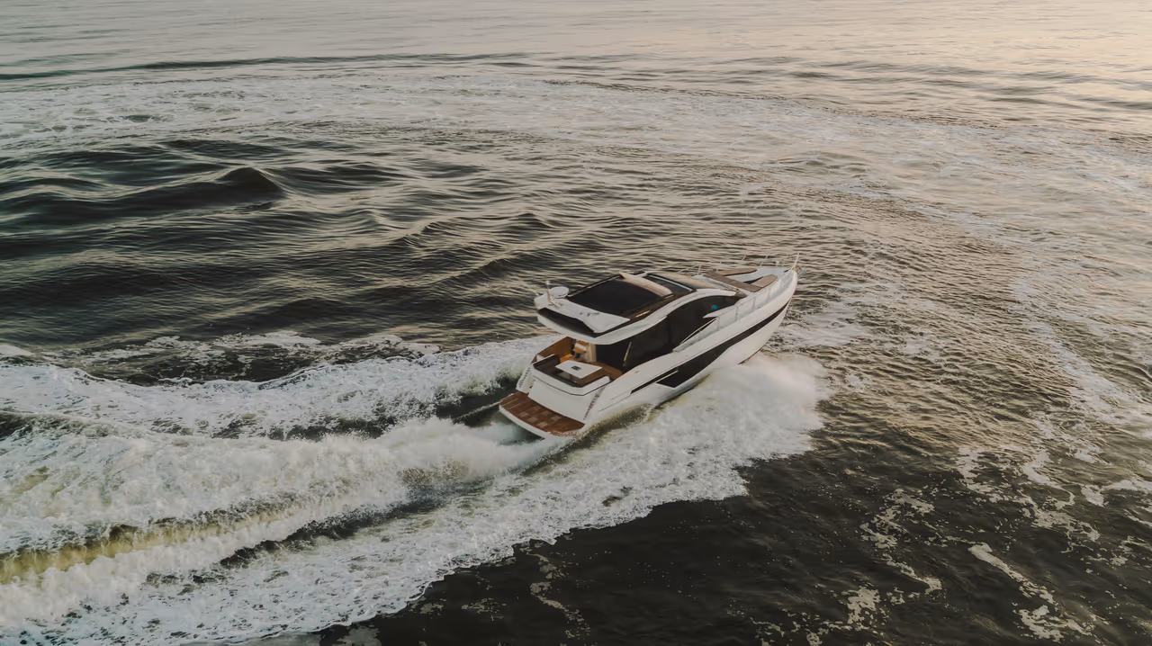 Galeon 470 SKY — photo 7