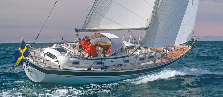 Hallberg-Rassy 42F Mk I — photo 3
