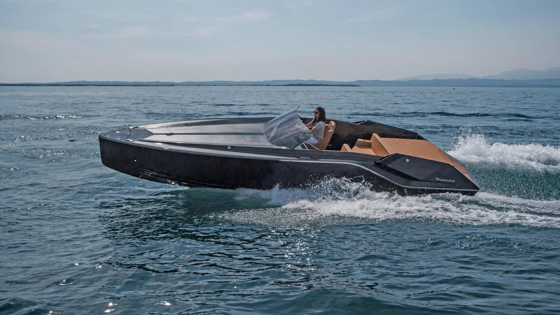 Frauscher 747 Mirage — photo 4
